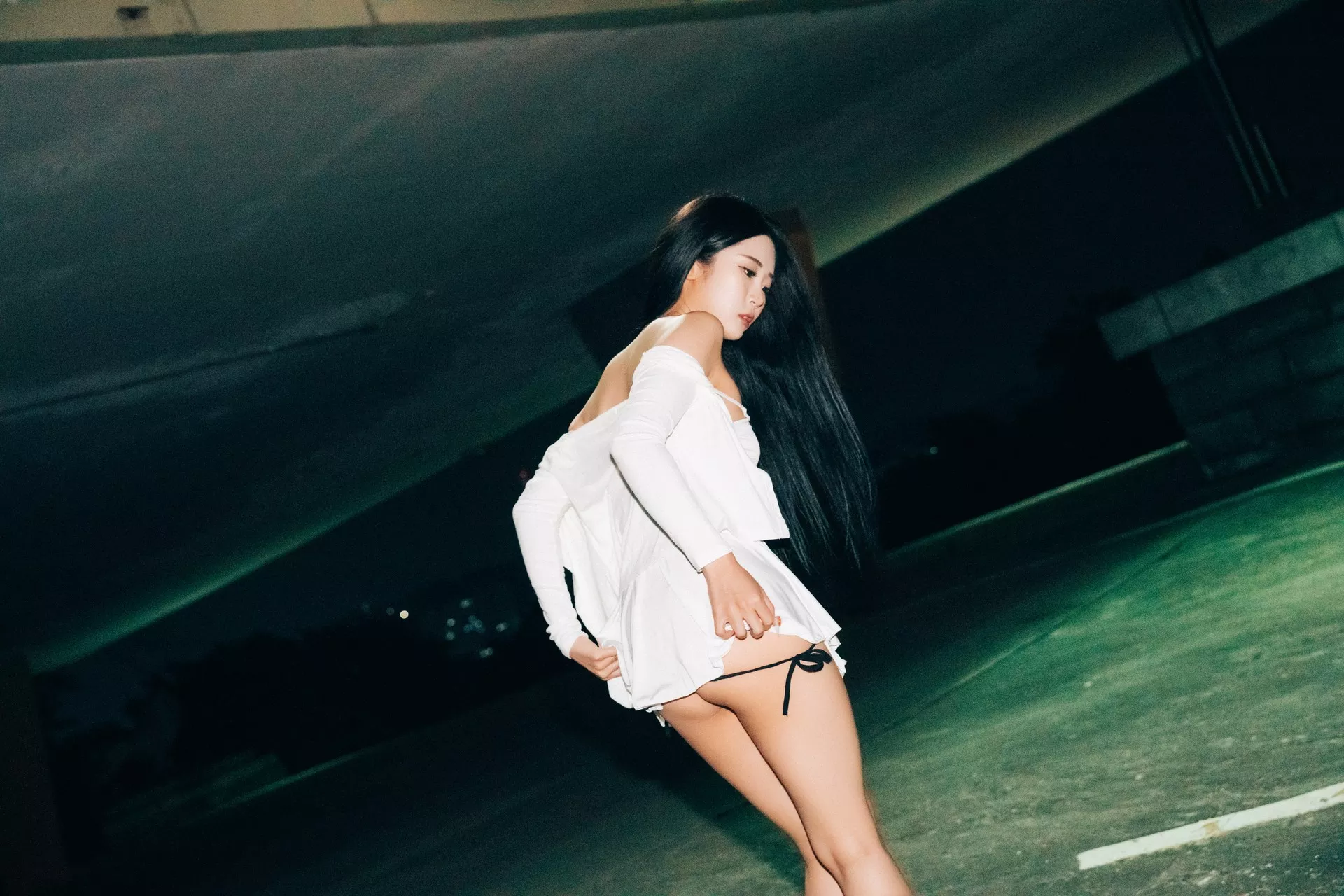 Jeong Bomi 【Loozy 淫惰学生 高丽丽人艺术图 】 高丽丽人艺术图 Night Roads 全集修正