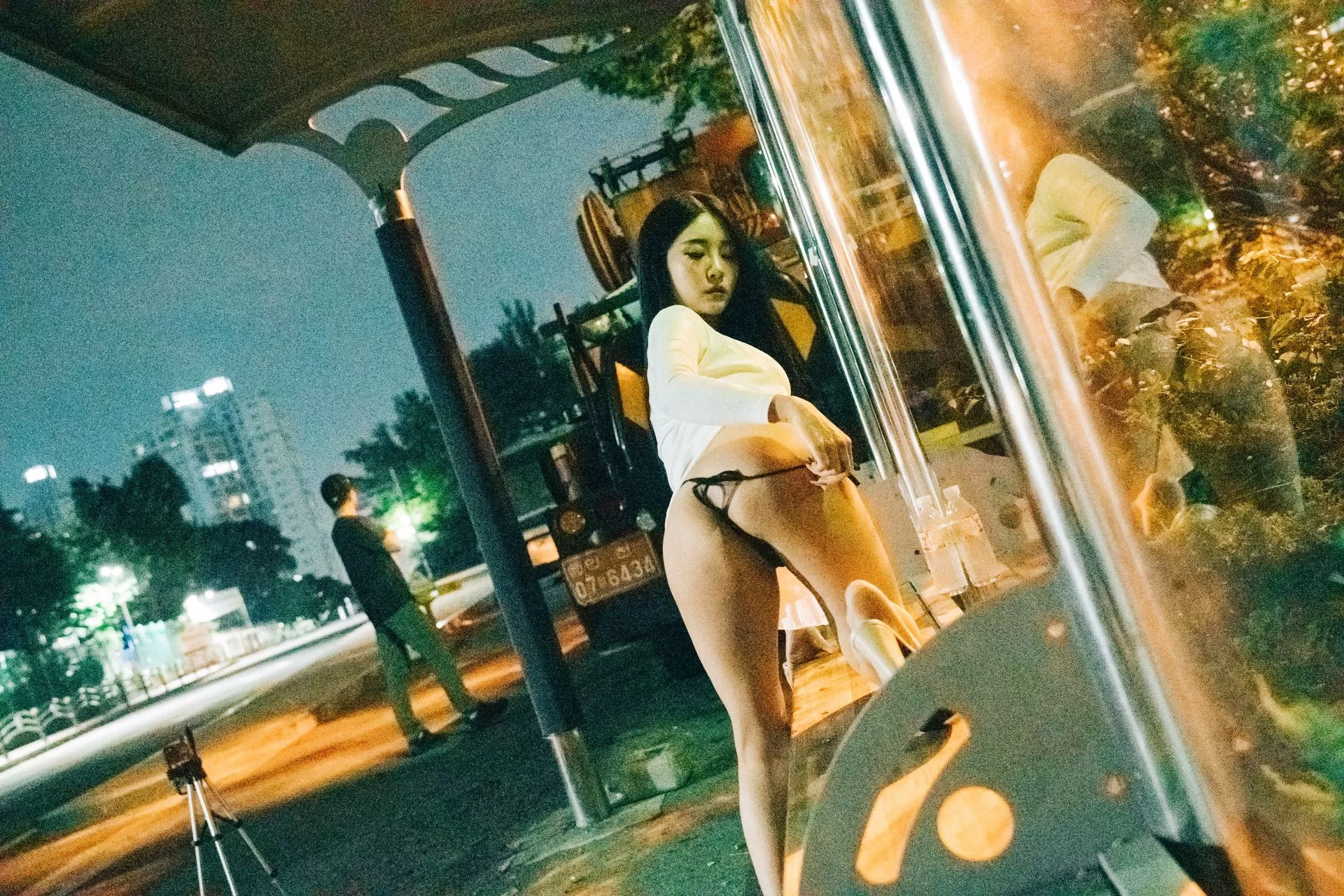 Jeong Bomi 【Loozy 淫惰学生 高丽丽人艺术图 】 高丽丽人艺术图 Night Roads 全集修正