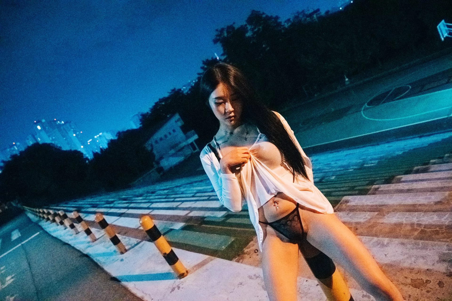 Jeong Bomi 【Loozy 淫惰学生 高丽丽人艺术图 】 高丽丽人艺术图 Night Roads 全集修正