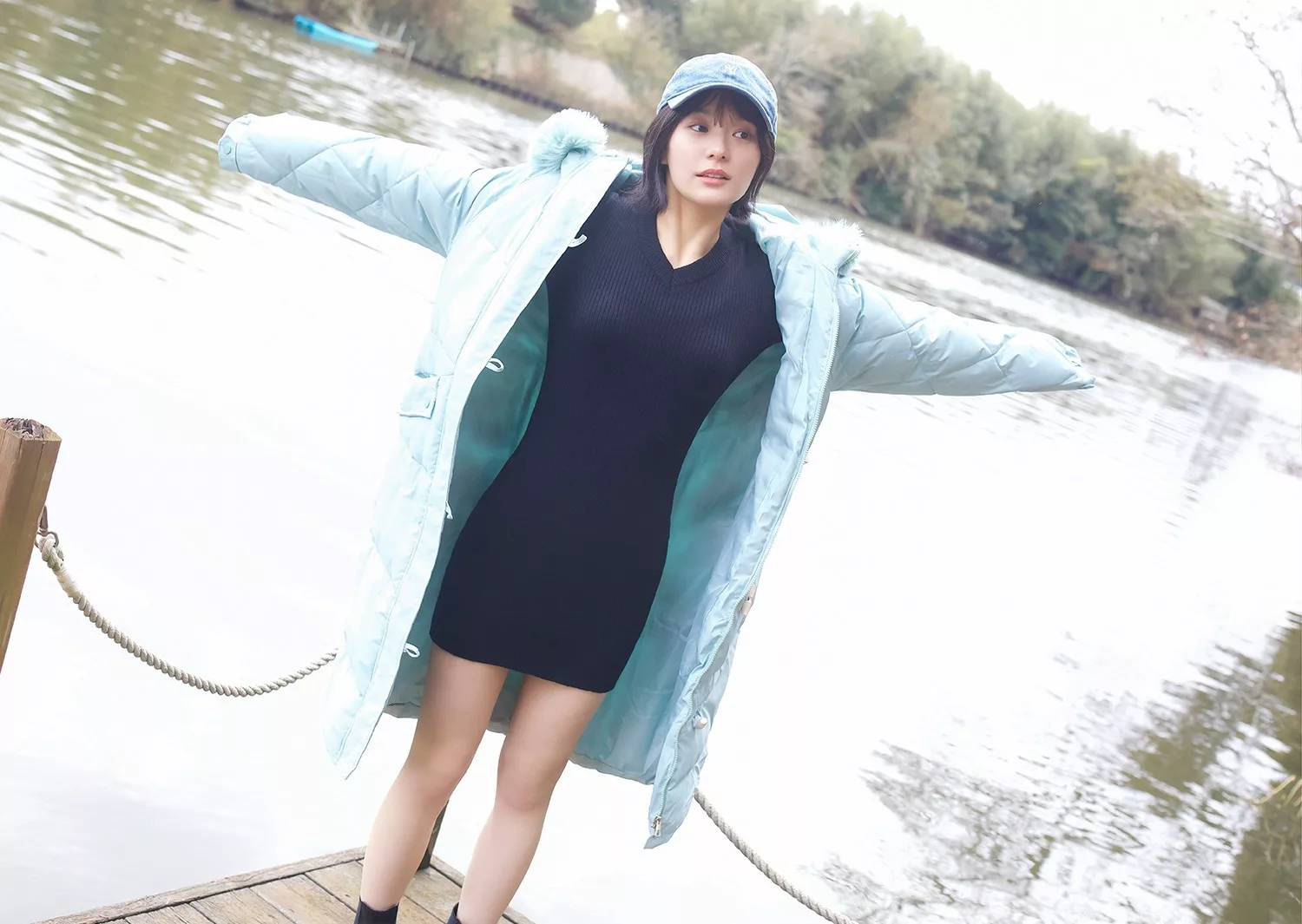 Momo ko Arata 新田 桃子 限定 YJ Photo Book 「New Age」 全集修正