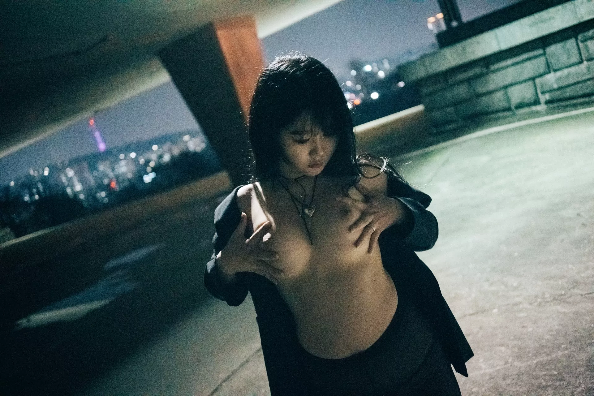 ZIA.Kwon【Loozy 淫惰正妹 高丽美女艺术图 】 高丽美女艺术图 XXX At Night Road 全集修正