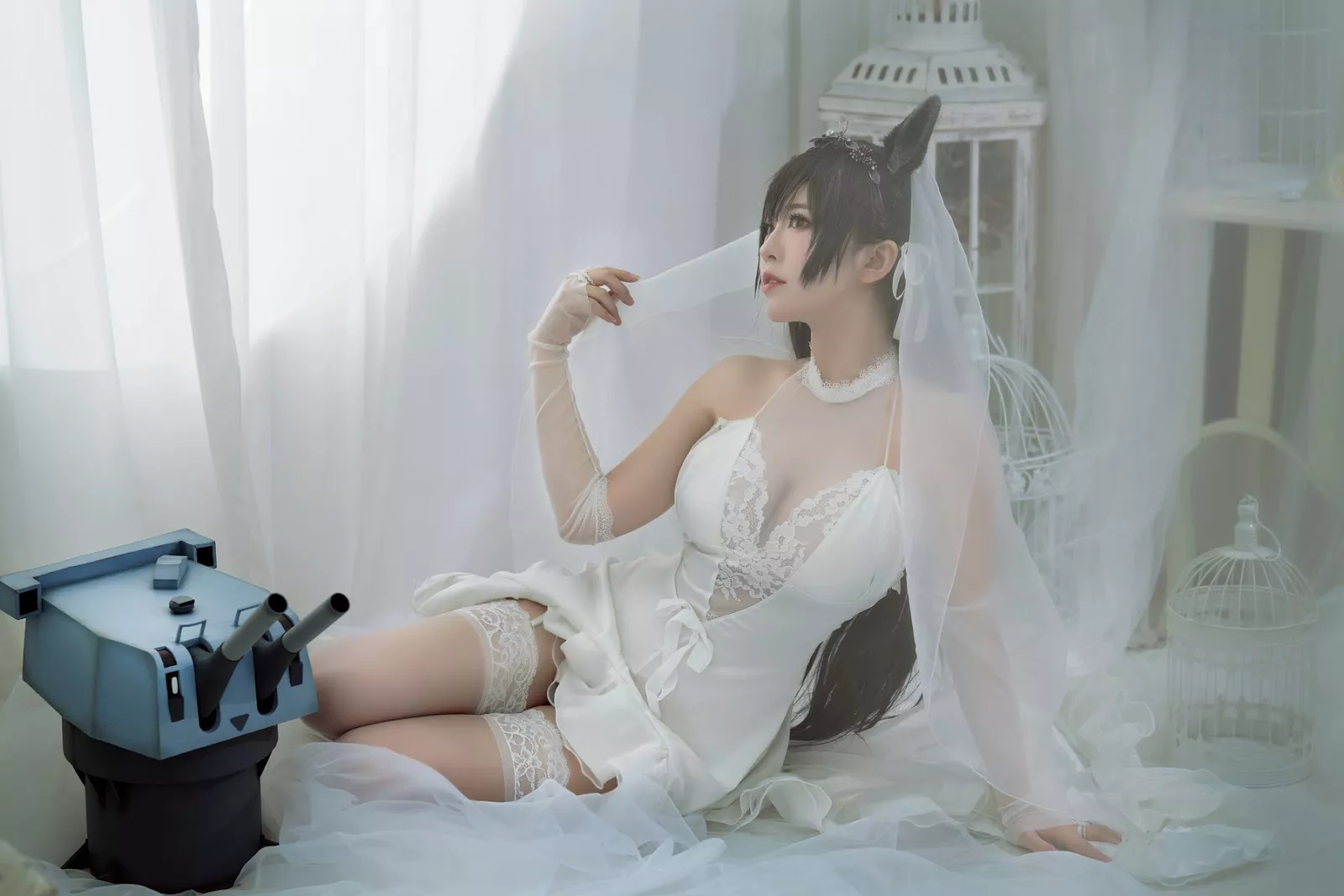 尤物Cosplay 妩媚私拍 半半子 爱宕 花嫁