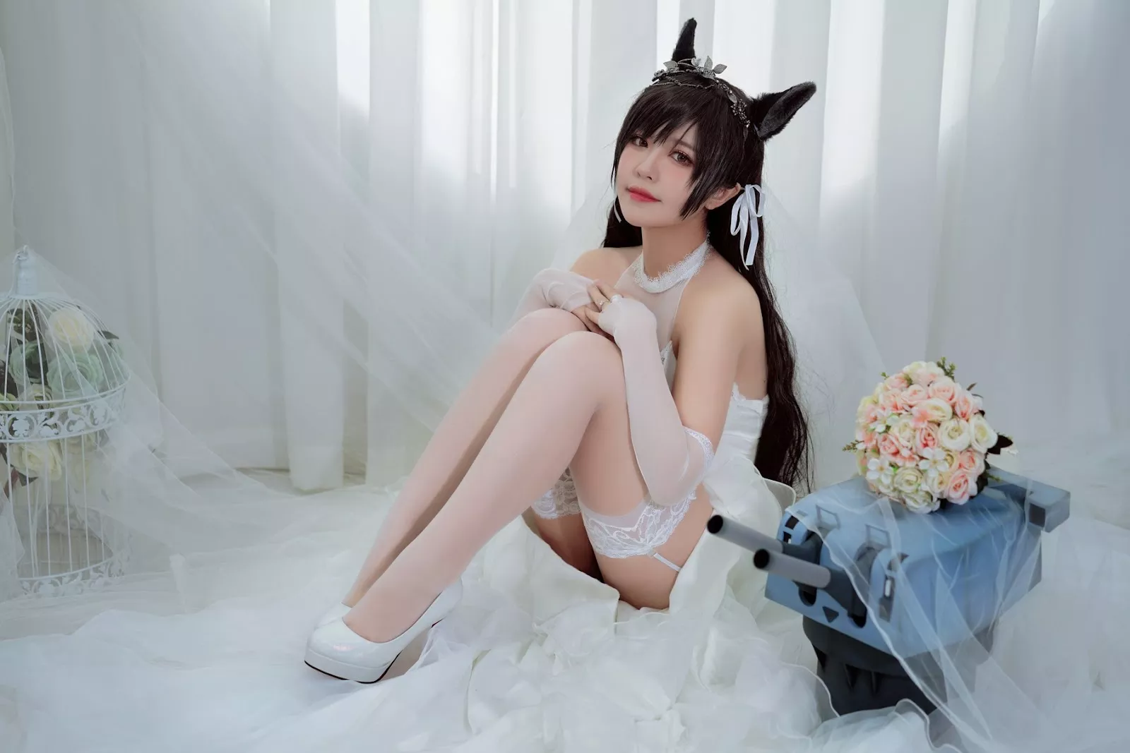尤物Cosplay 妩媚私拍 半半子 爱宕 花嫁
