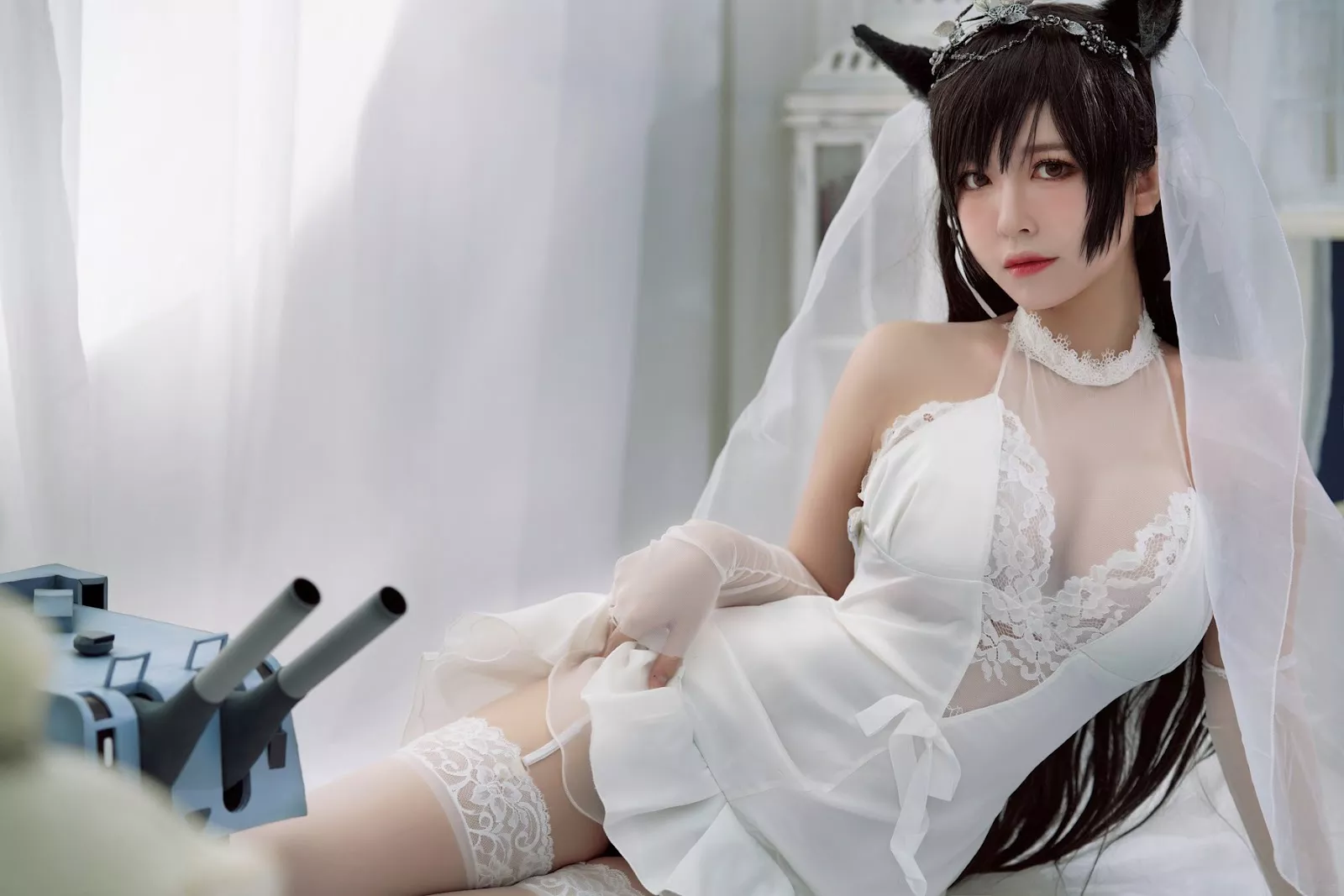 尤物Cosplay 妩媚私拍 半半子 爱宕 花嫁