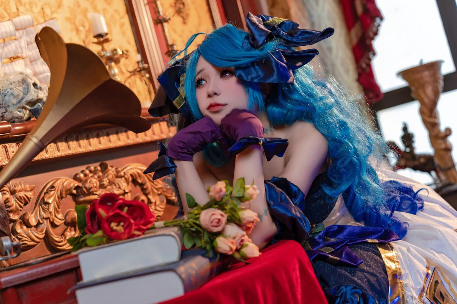 女神Cosplay 黏黏团子兔 兔兔 班车 格温