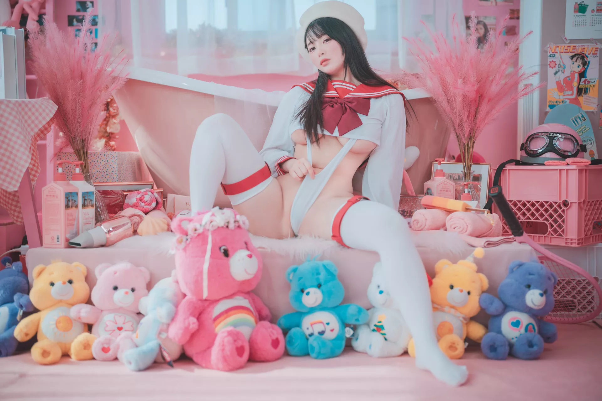 ZziZzi 【DJAWA大佳玩  高丽美模高品质写真图集 】 高丽美模写真 Blooming White Day(72P)