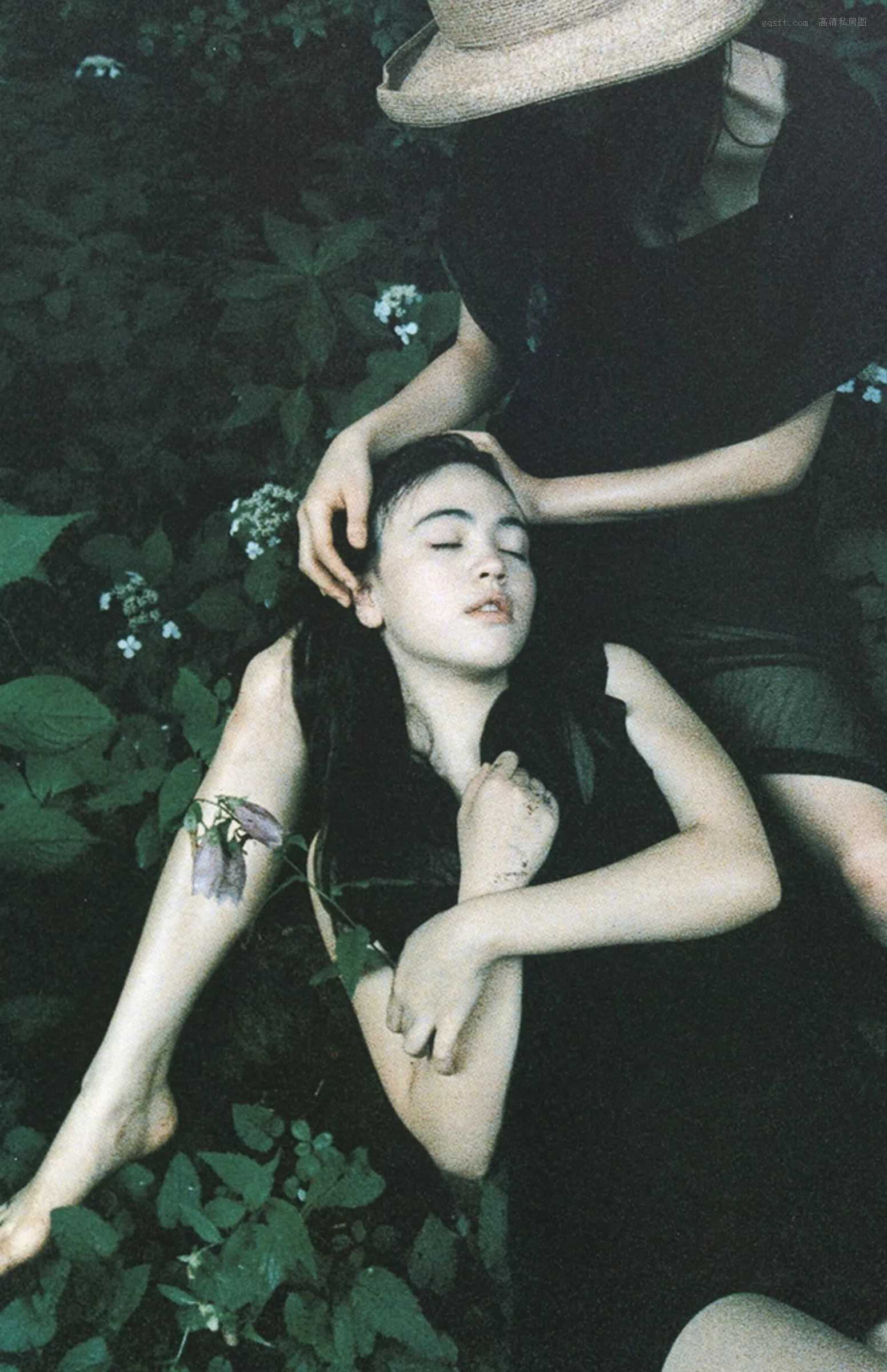日本 美女 高品质摄影影像 精选 1998.10 永井流奈《Accidents Series 5》