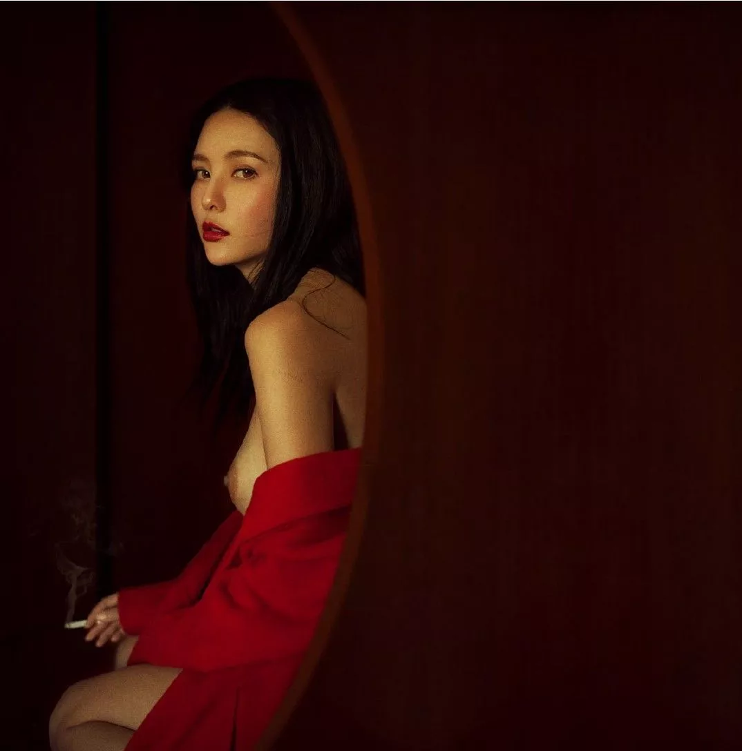 高质写真图集 脱之尤物 凸凹有致 的身体