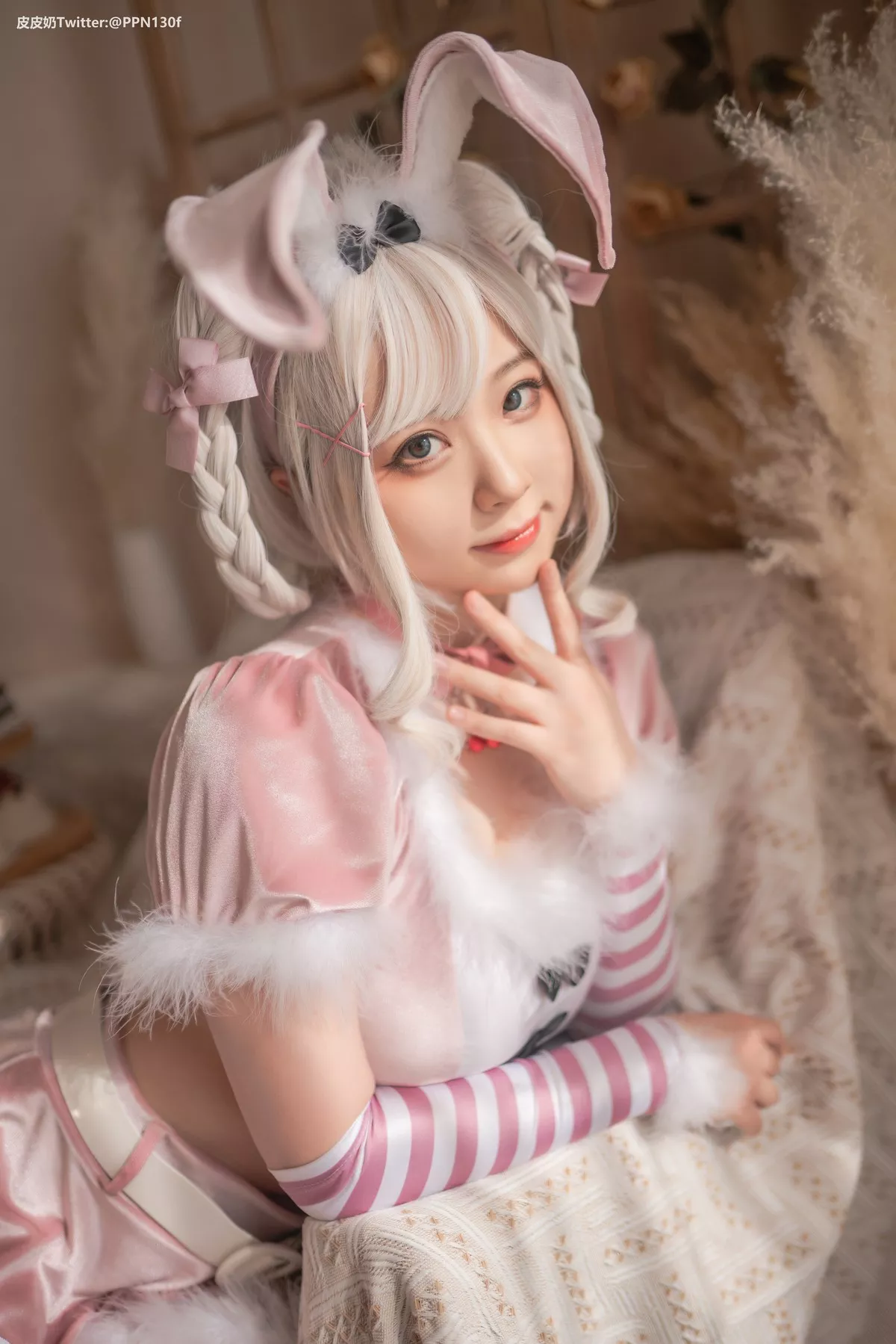 佳人Cosplay 皮皮奶可可亲 了啦 粉色 兔兔