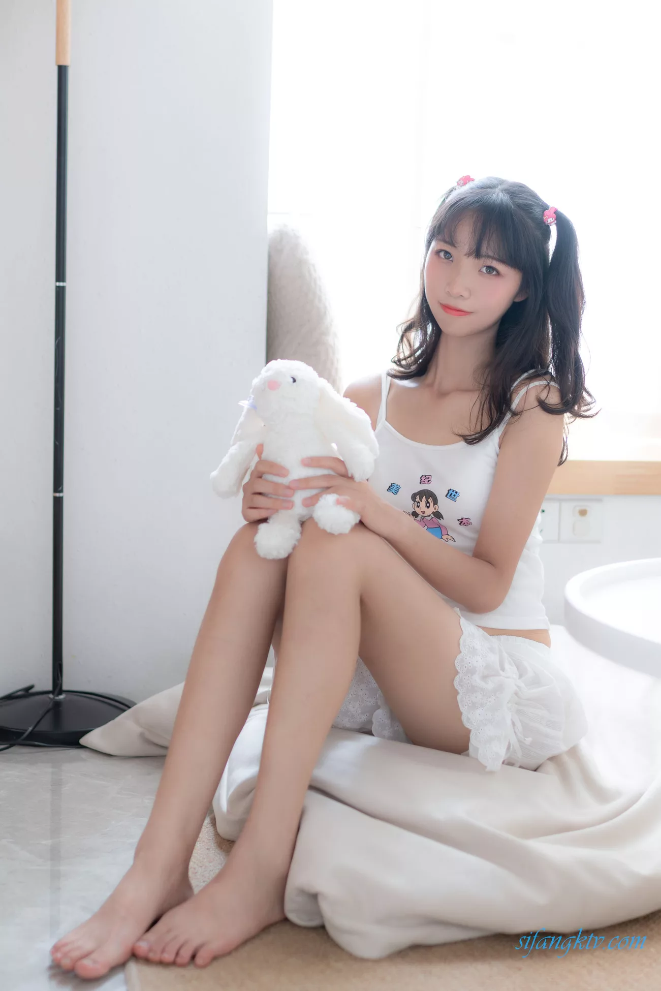 高质照片组图 murmure酱《白纱》