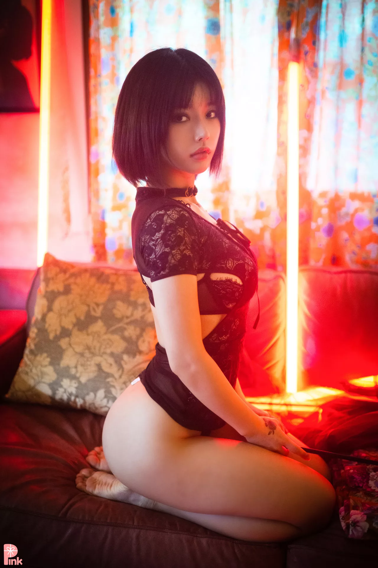 U.Hwa【PINK 粉少女】 高丽丽模写真Mood Black Set.1(56P)