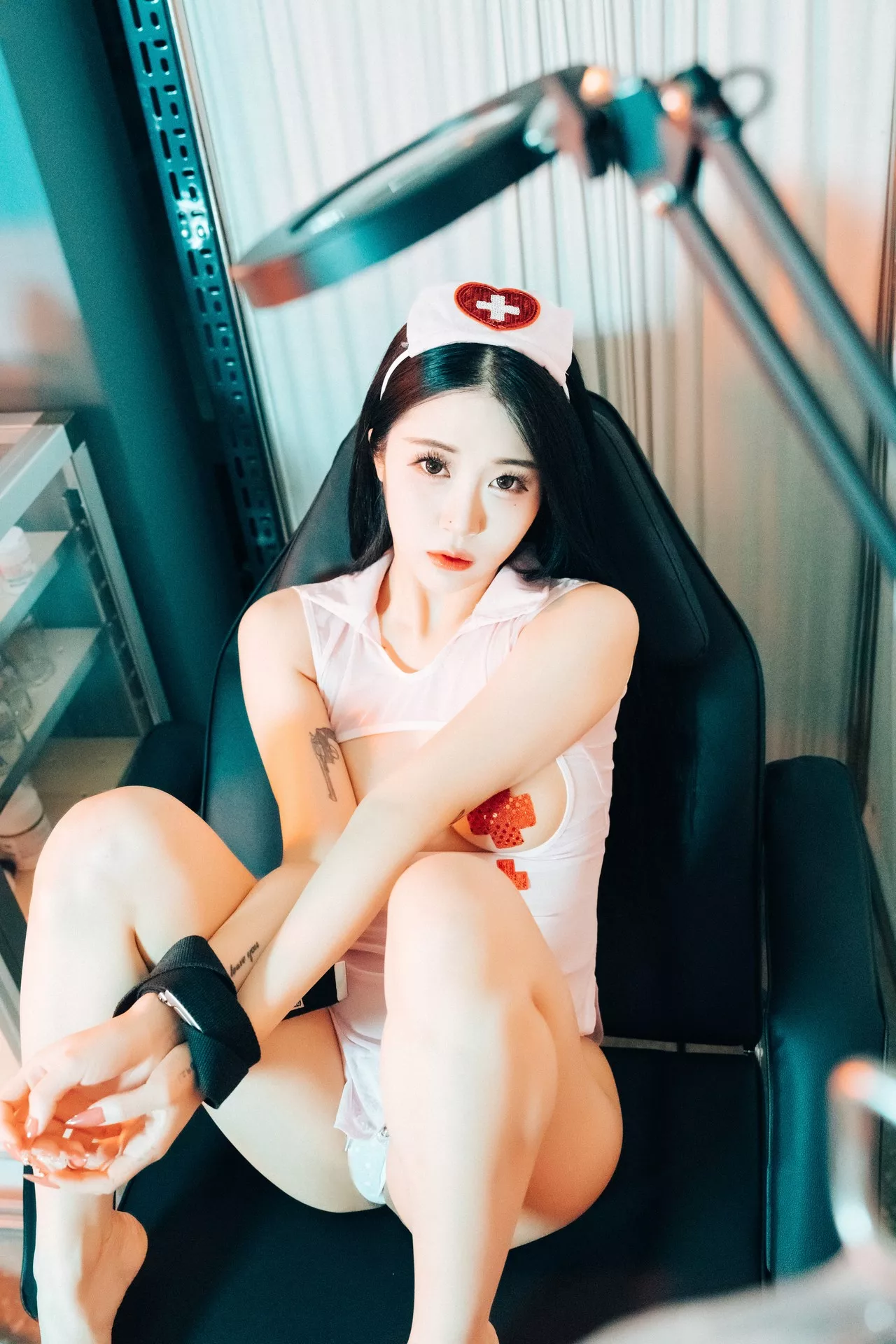 Jeong Bomi 【Loozy 淫惰女孩 高丽佳人影像 】 高丽佳人影像 Secret Treatment 全集修正