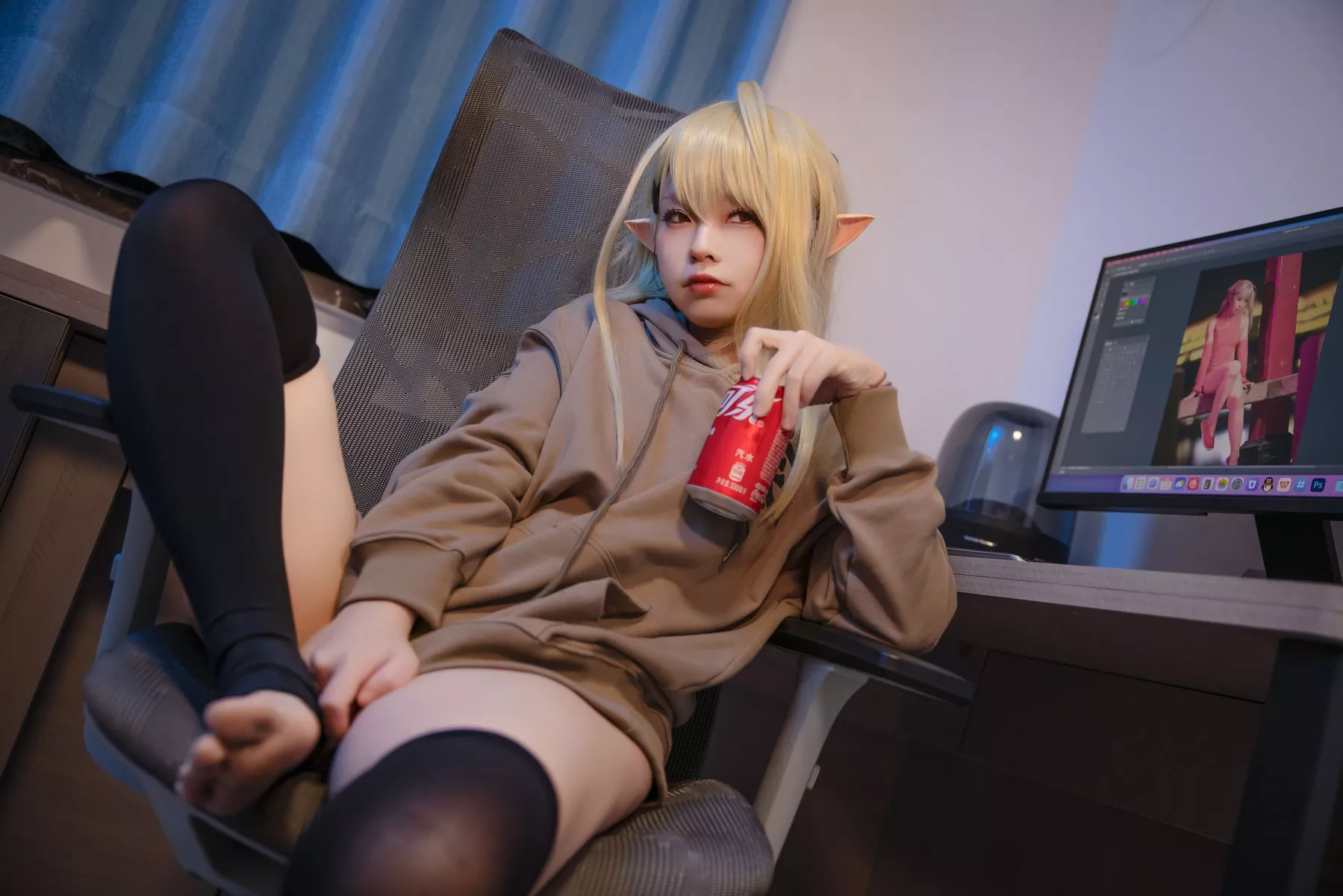 佳人Cosplay 撩人私拍 G44不会受伤 水兰儿宅T