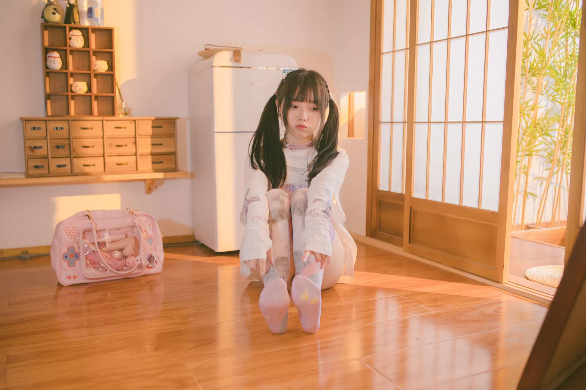 高精细写真美图 六味帝皇酱 《午后》