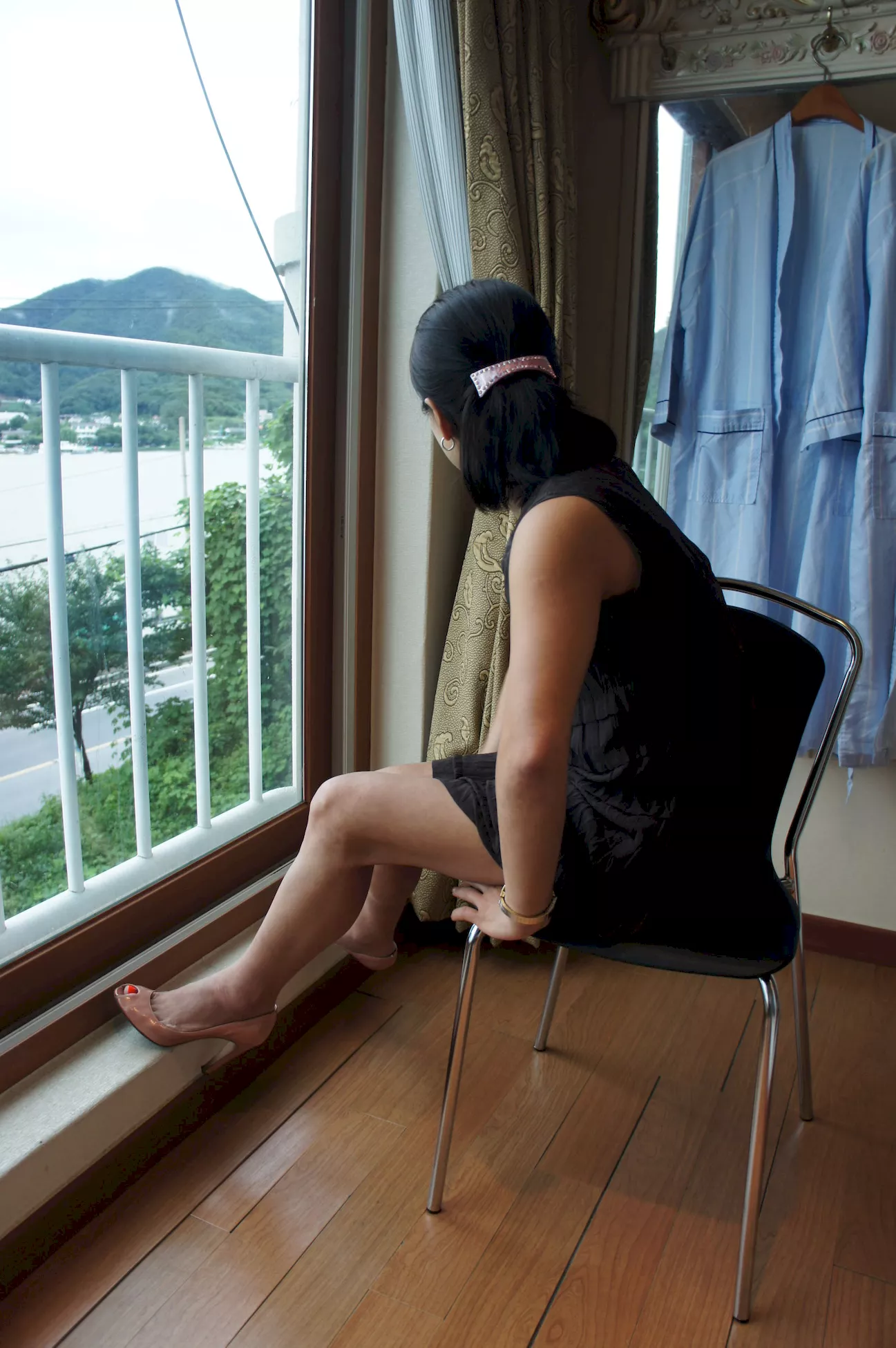 韩模 人体 曾经超级火爆的 高丽 超群少妻护理长3P门