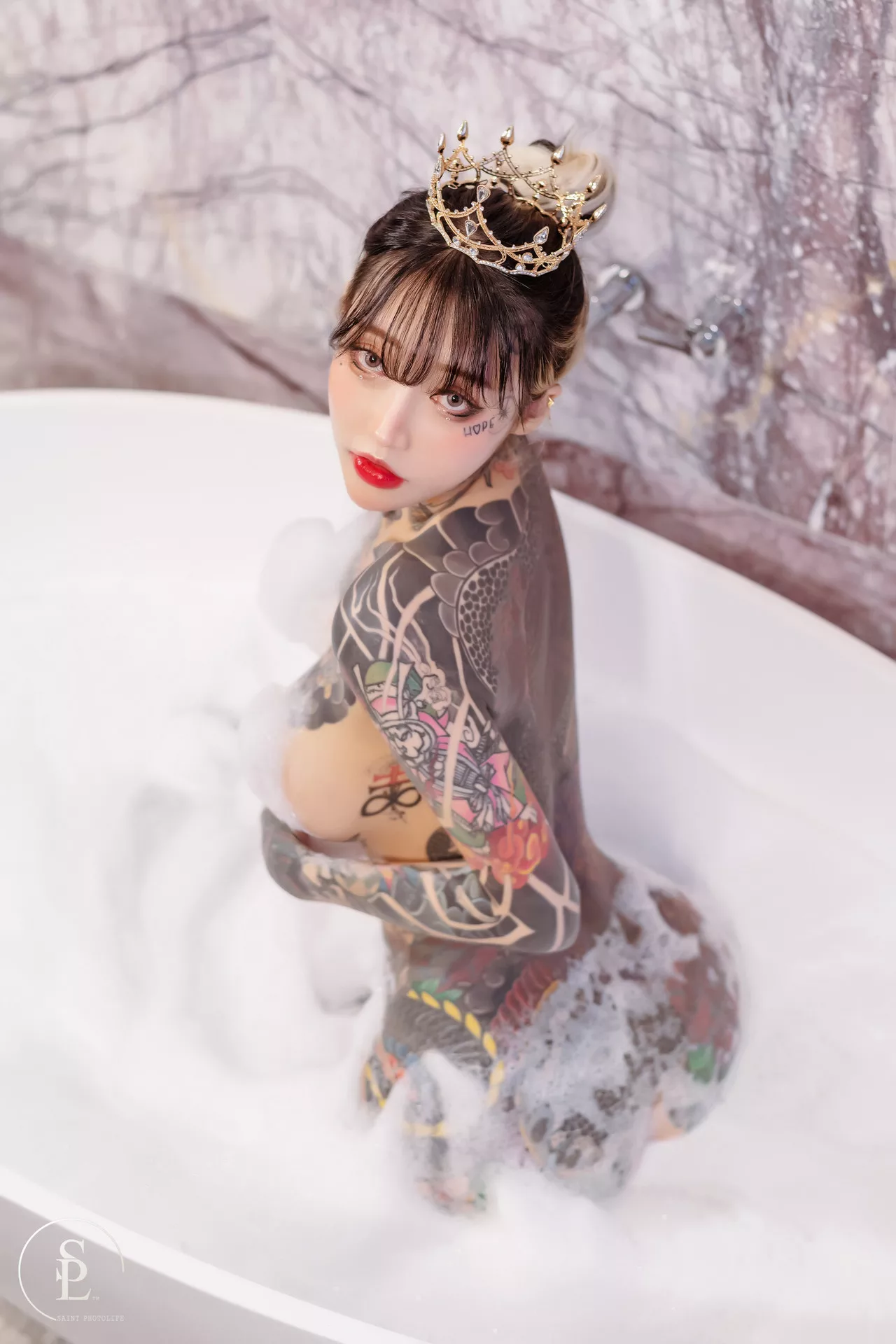 YoKo【SAINT Photolife 遮光生活】 高丽美人艺术图 Bubbles(60P)
