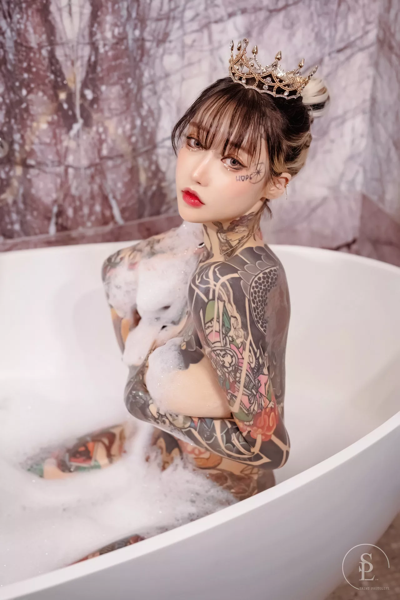YoKo【SAINT Photolife 遮光生活】 高丽美人艺术图 Bubbles(60P)