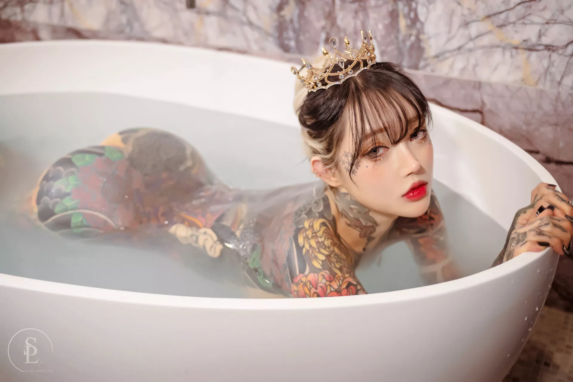 YoKo【SAINT Photolife 遮光生活】 高丽美人艺术图 Bubbles(60P)