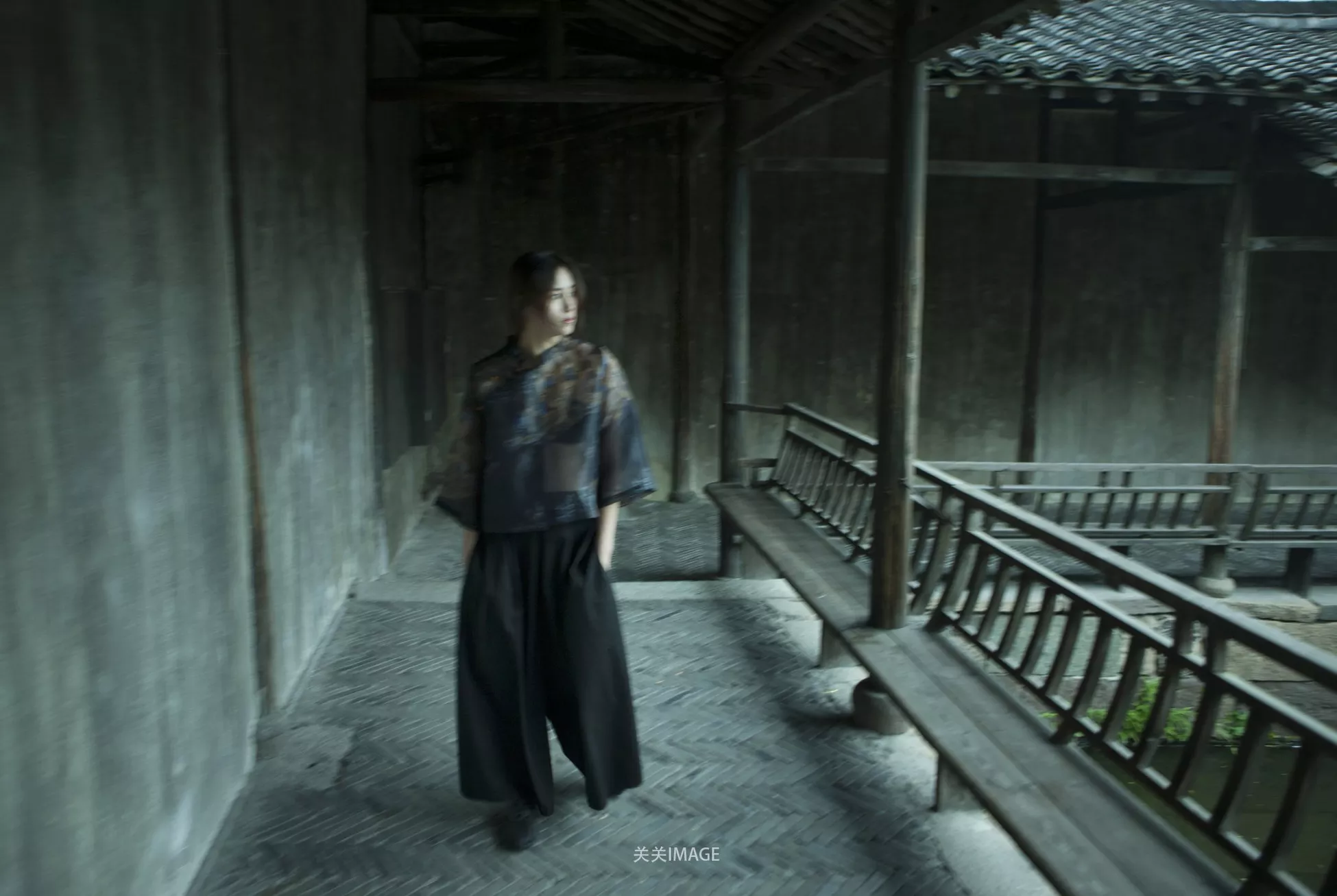 《乌性大片》 作品 写真师 裸模 �⒓涡凑� 人体