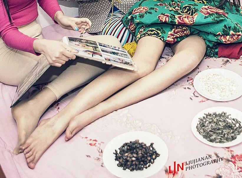 《乌性大片》 作品 写真师 裸模 �⒓涡凑� 人体