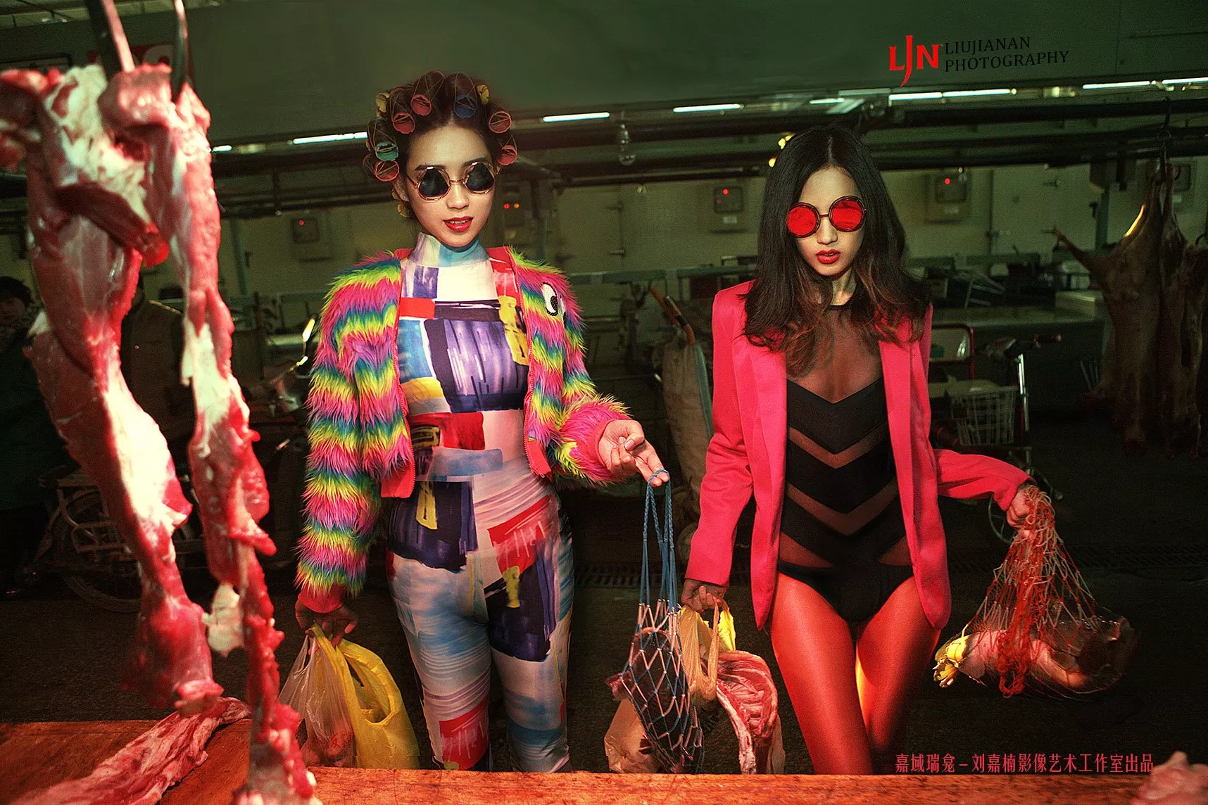 《乌性大片》 作品 写真师 裸模 �⒓涡凑� 人体