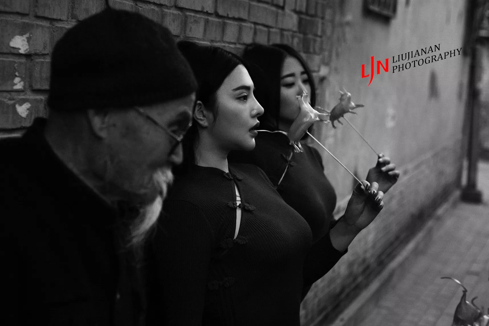 《乌性大片》 作品 写真师 裸模 �⒓涡凑� 人体