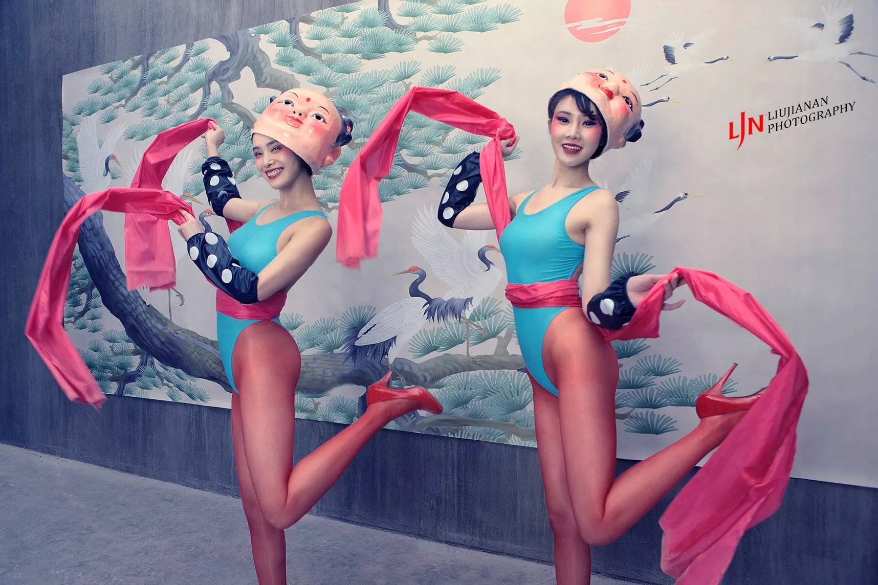 《乌性大片》 作品 写真师 裸模 �⒓涡凑� 人体