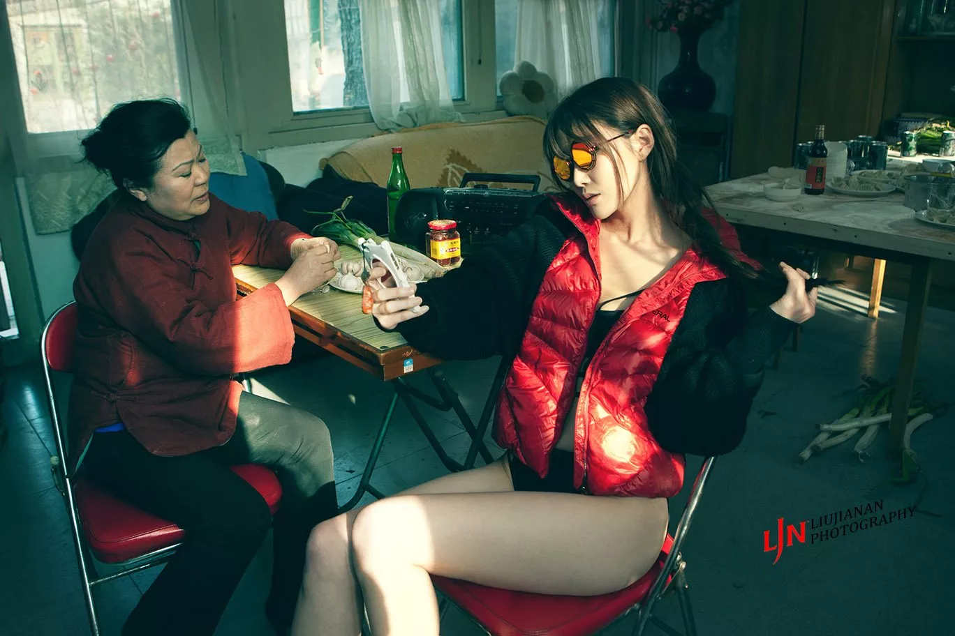 《乌性大片》 作品 写真师 裸模 �⒓涡凑� 人体