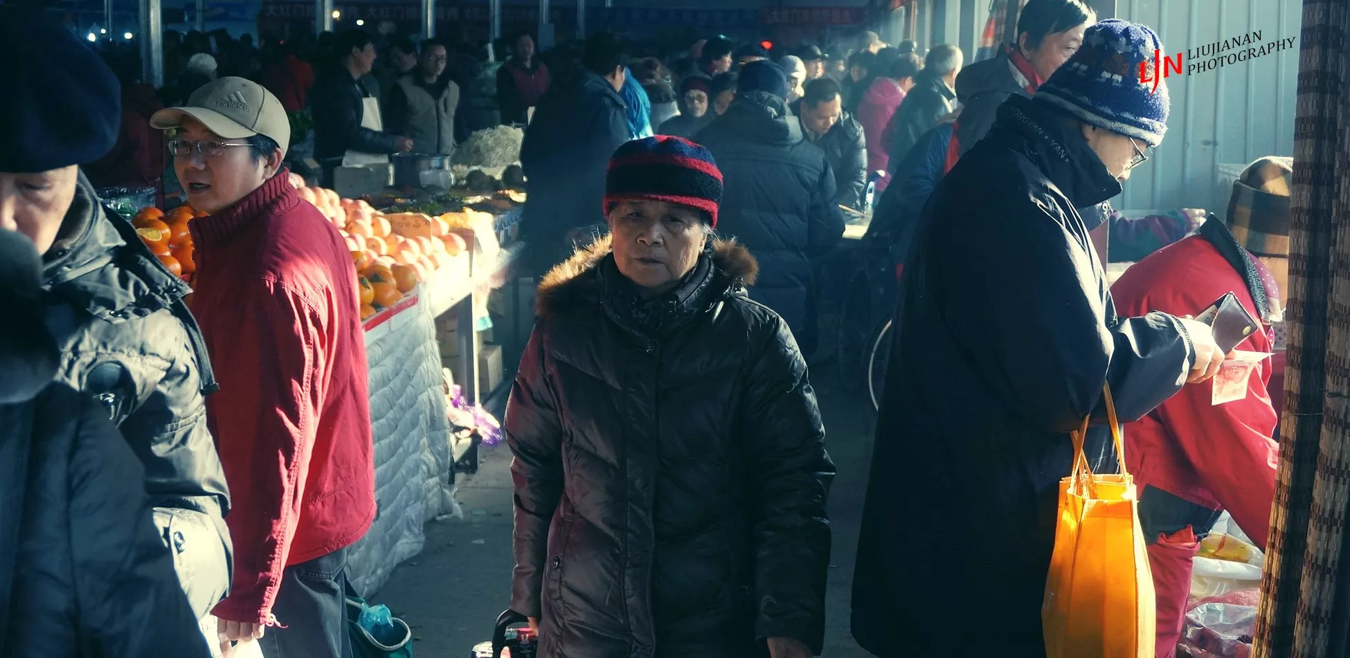 《乌性大片》 作品 写真师 裸模 �⒓涡凑� 人体