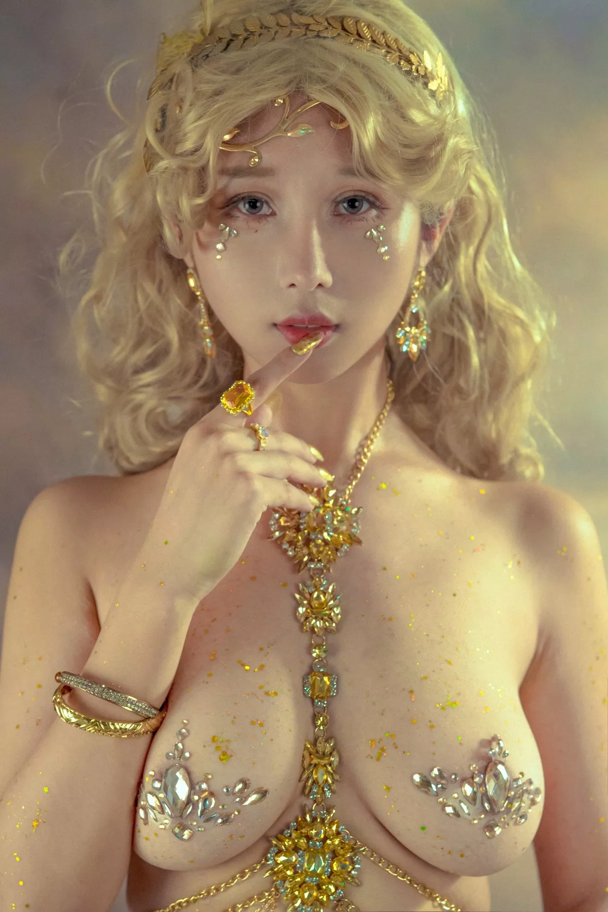 奶桃 云溪溪 美女Cosplay Citrine黄水晶 妩媚密拍