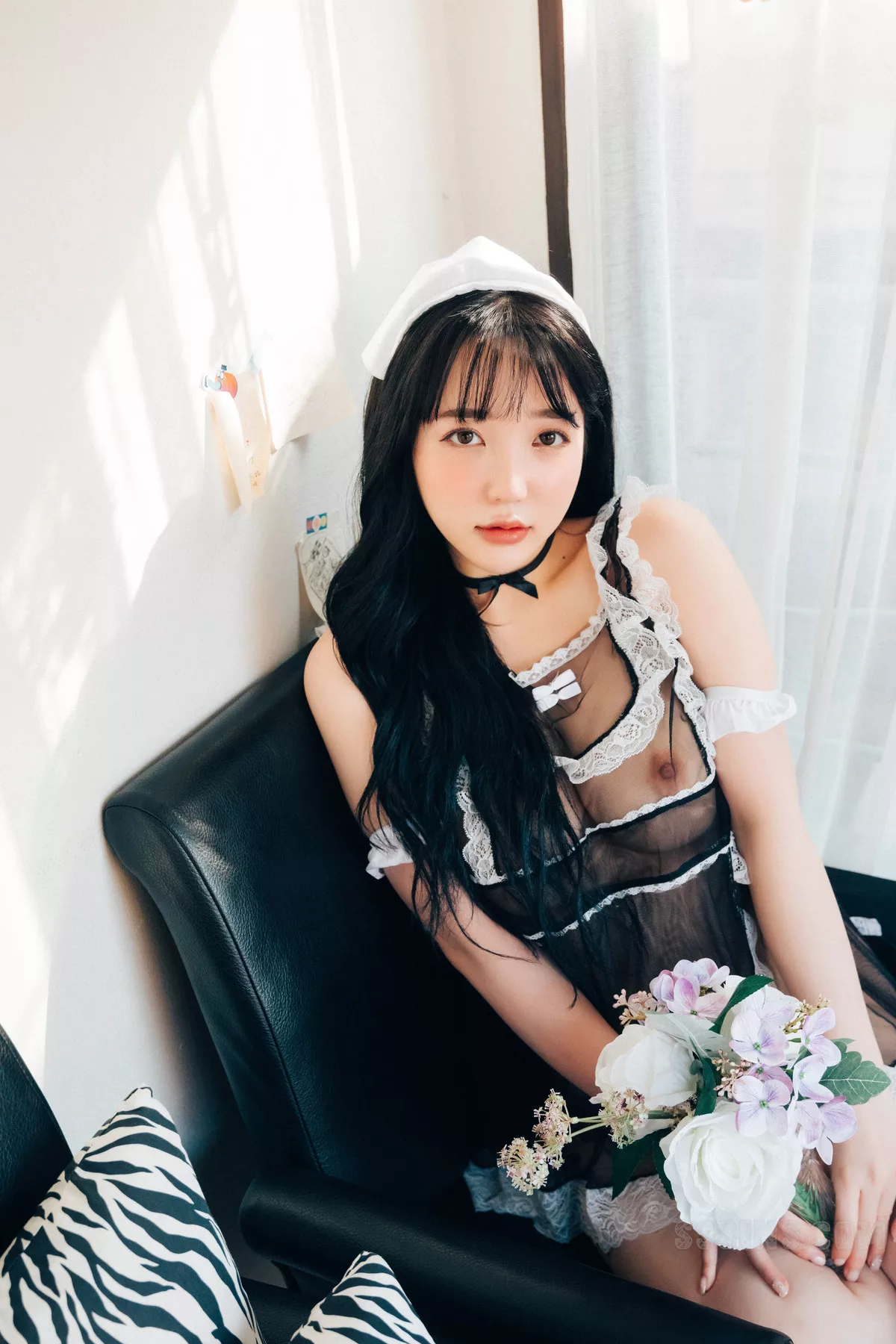 高丽美女影像 】 Cafe 全集修正 Yeeun【Loozy Fetish 淫惰姑娘 Son 高丽美女影像