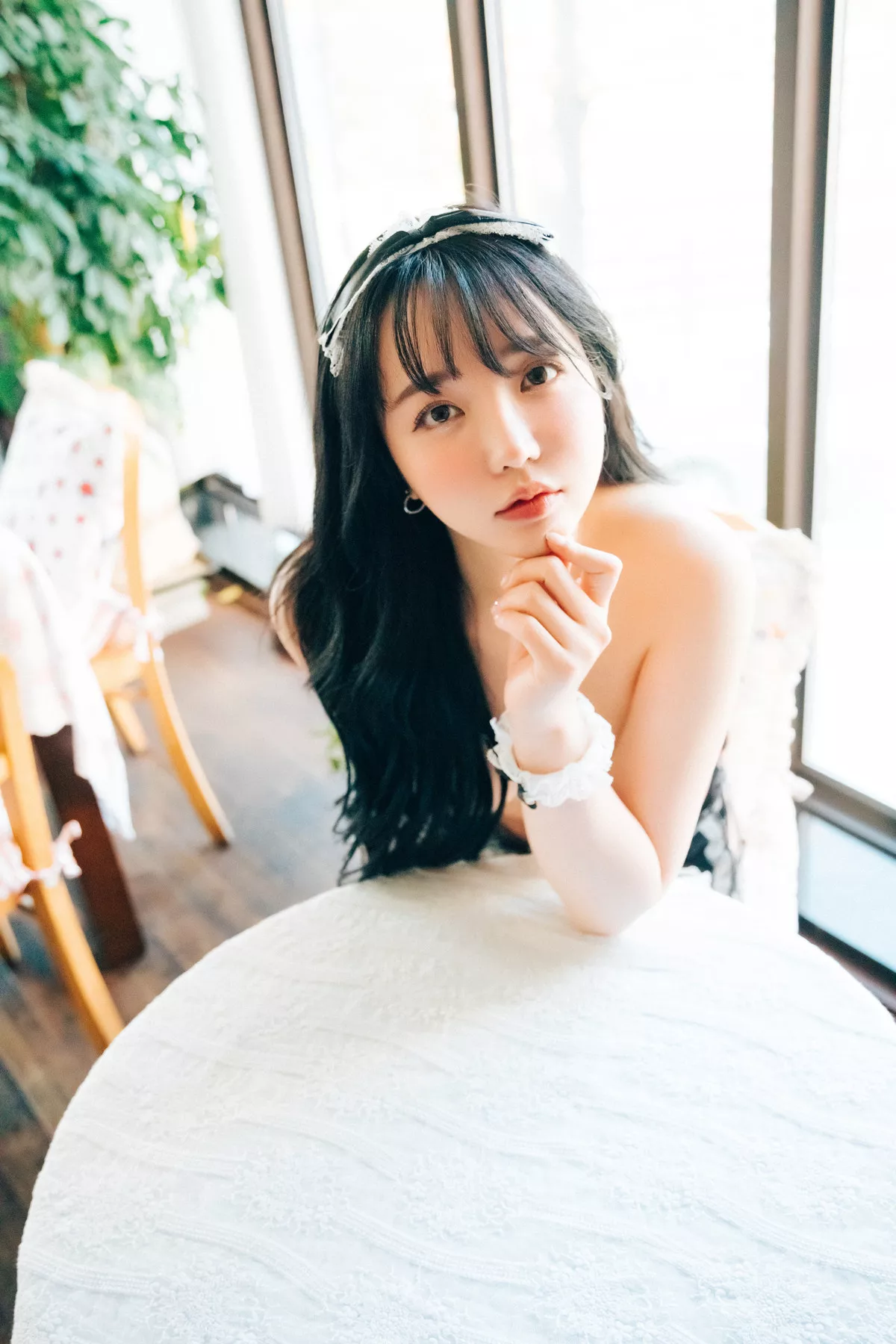 高丽美女影像 】 Cafe 全集修正 Yeeun【Loozy Fetish 淫惰姑娘 Son 高丽美女影像