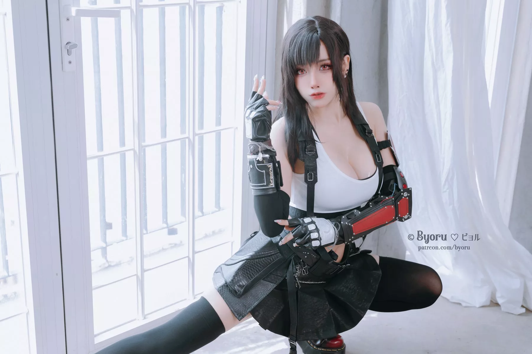 Byoru Tifa 性感密拍 正妹 美人Cosplay