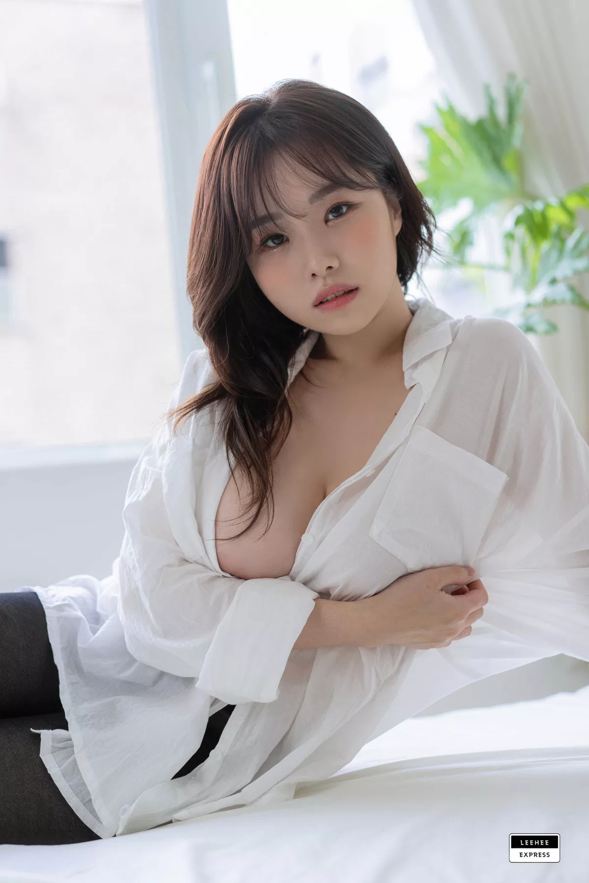 高品质高丽丽模影像套图】 EXPRESS Merry  【LEEHEE 利熙快运 122(55P) LEDG 高丽美人影像