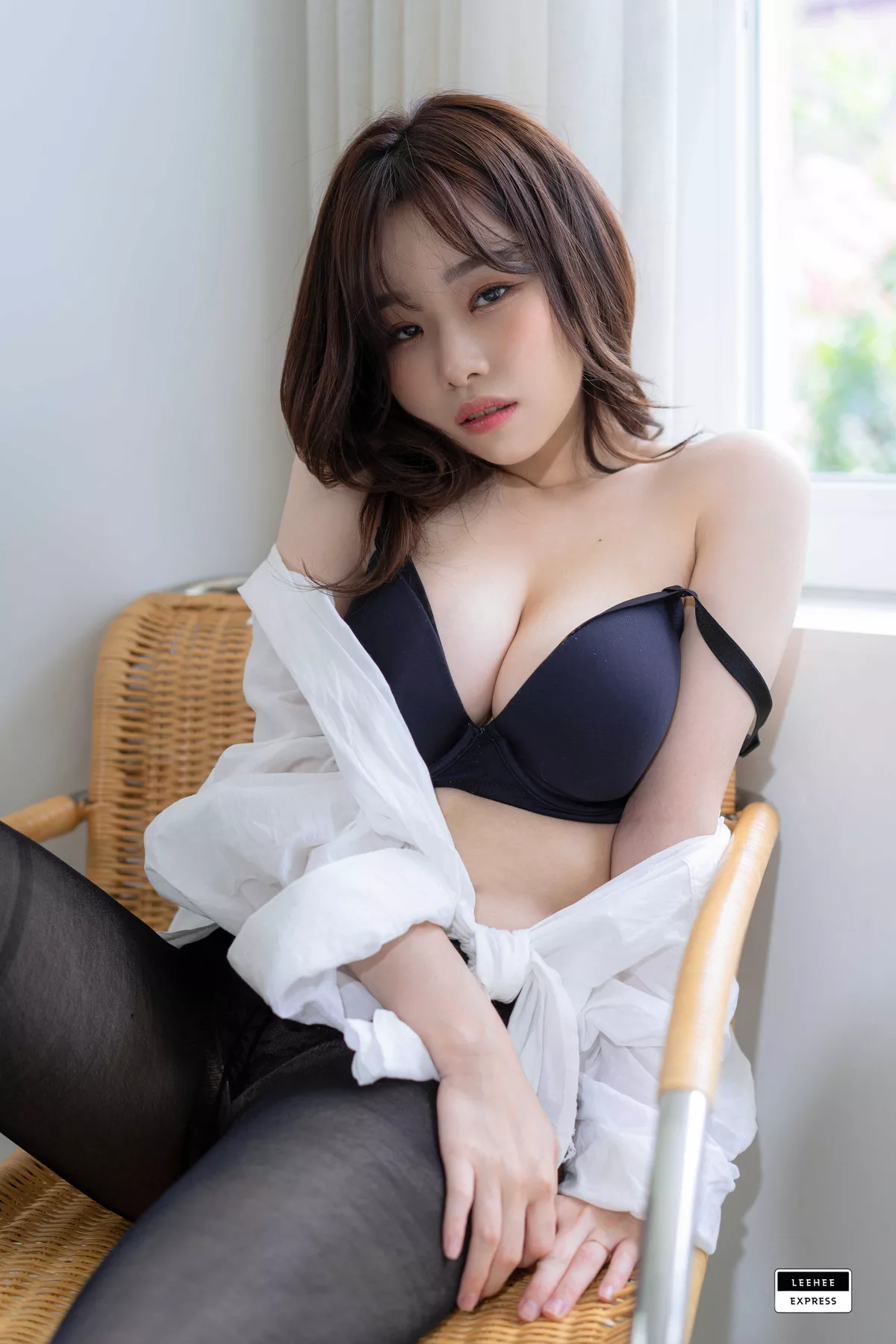 高品质高丽丽模影像套图】 EXPRESS Merry  【LEEHEE 利熙快运 122(55P) LEDG 高丽美人影像