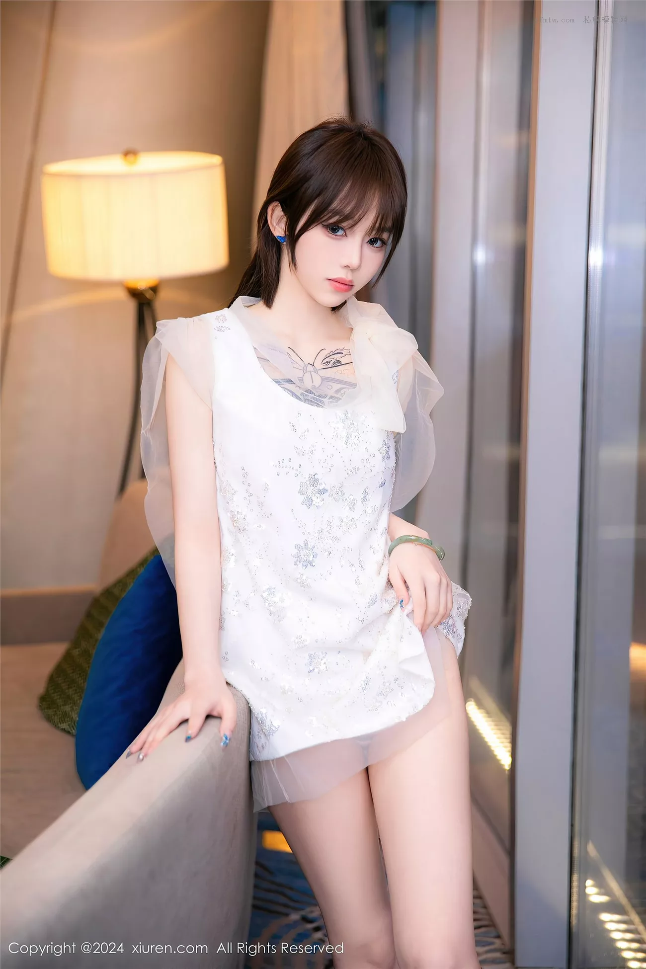 Vol.8696 【秀人XiuRen网 奶瓶 XiuRen】超清照片