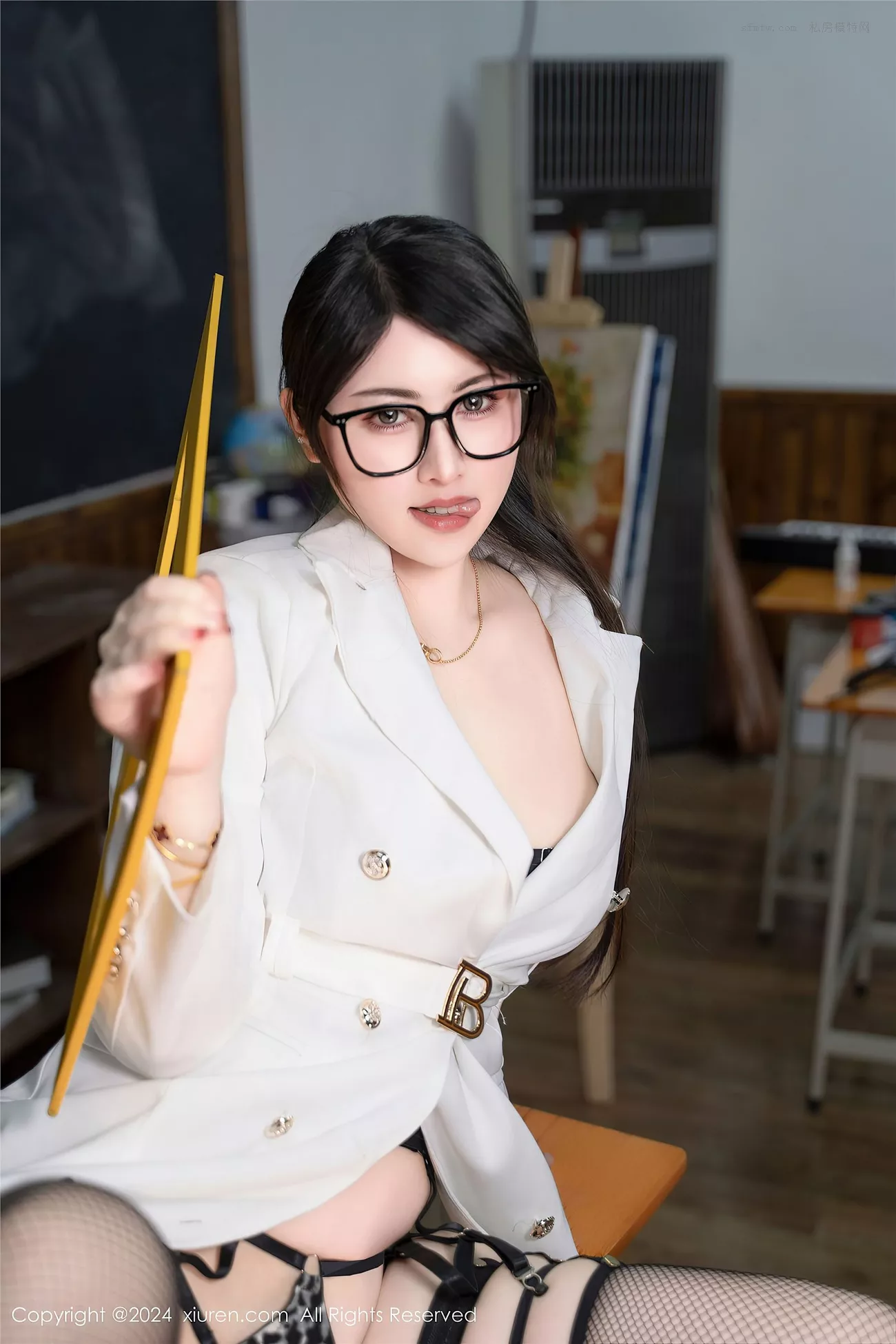 诗诗 kiki XiuRen】高画质照片 【XIUREN秀人网 Vol.8694