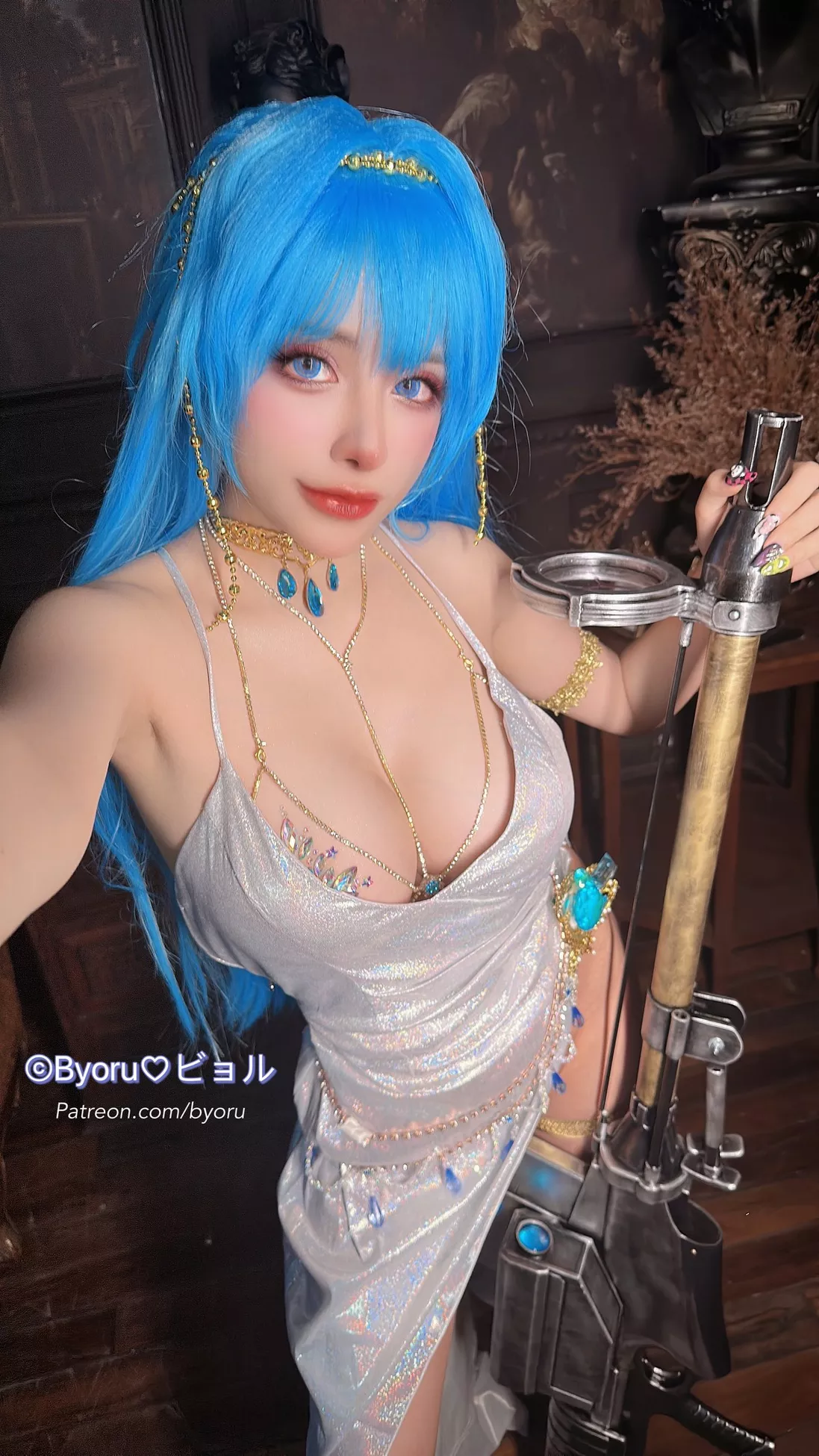 NIKKE 丽人Cosplay Helm 妩媚私拍 丫头 Byoru