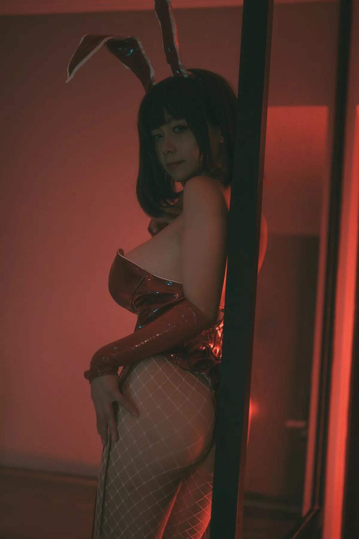 性感密拍 美女Cosplay 红色兔女郎 末夜787