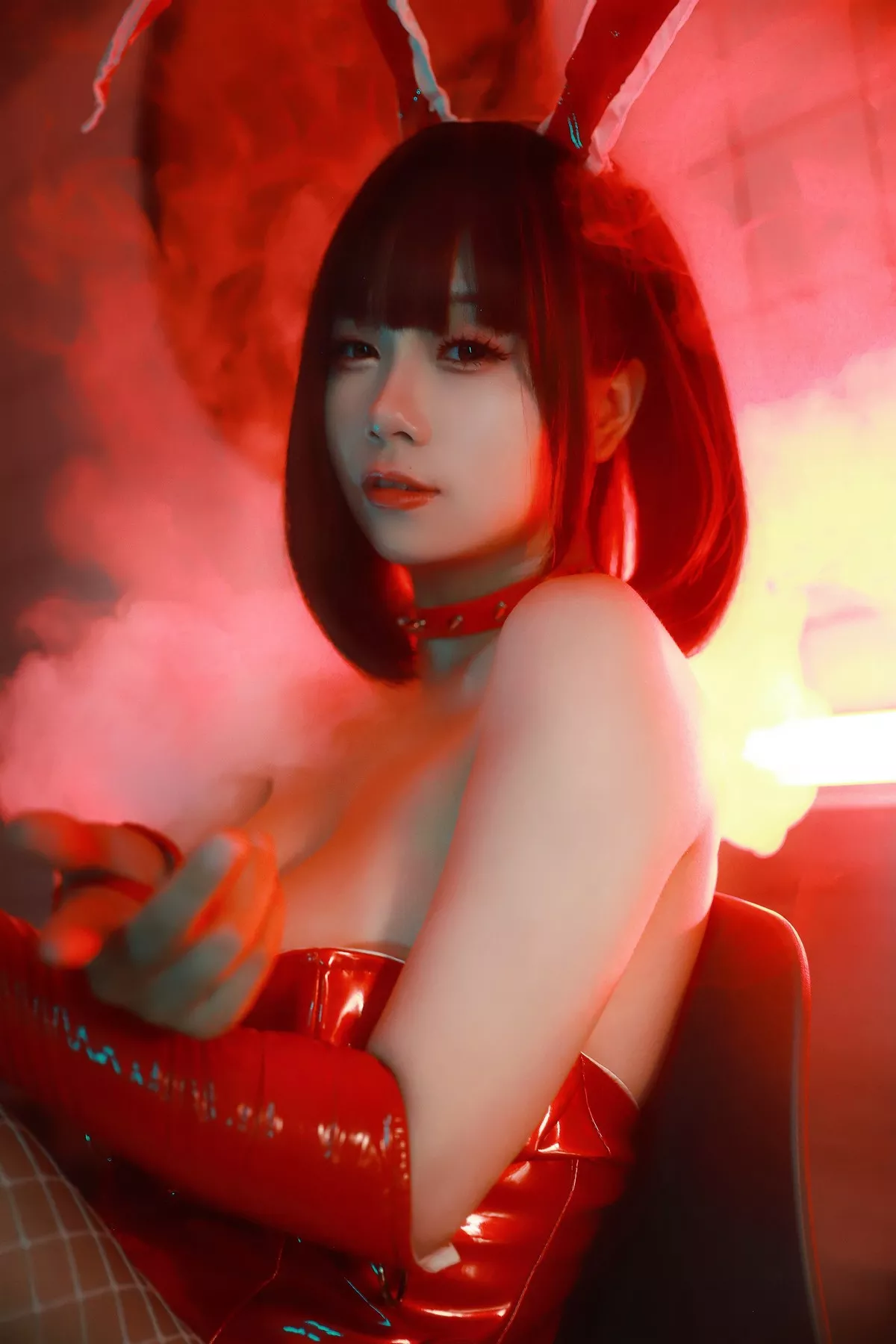 性感密拍 美女Cosplay 红色兔女郎 末夜787
