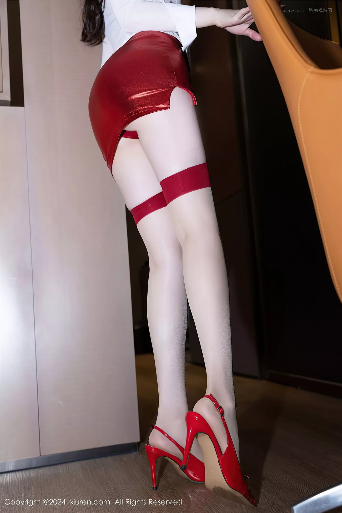 XiuRen】超清图像 No.8719 梦心�h 【秀人xiuren网