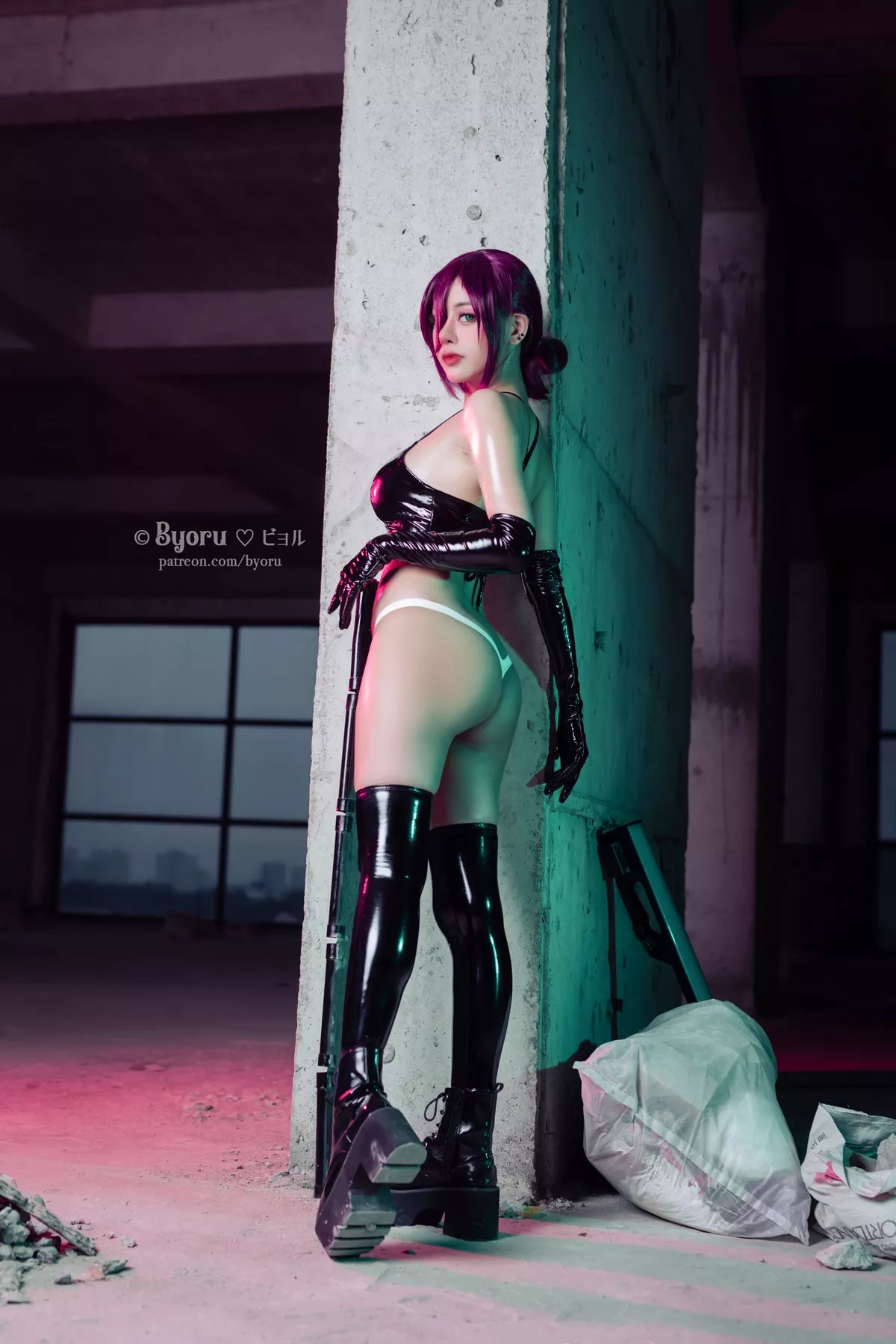 Byoru 美女Cosplay 撩人私拍 少女 Devil Bomb