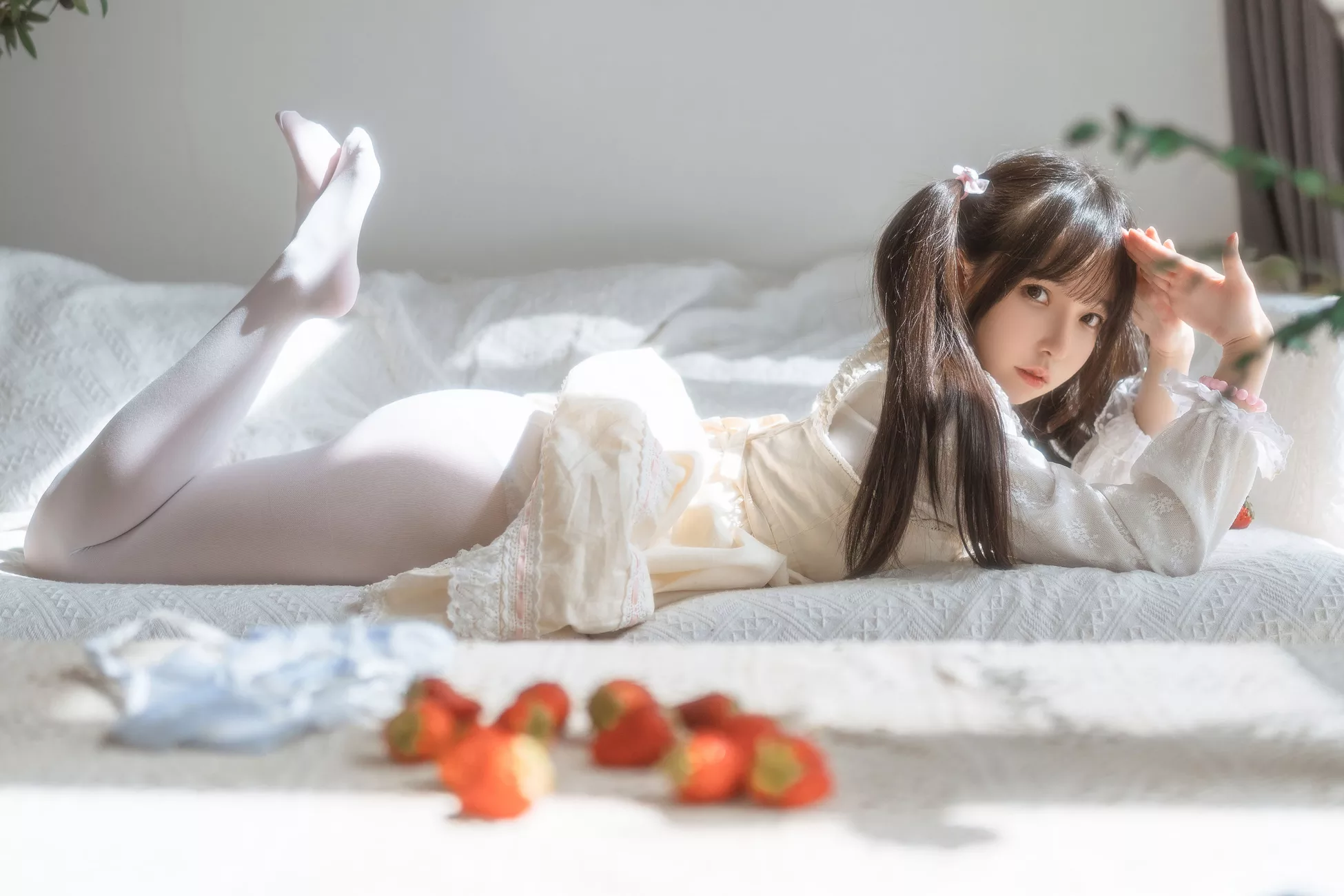 六味帝皇酱 《 优质艺术图图集 LOX洛丽塔》 小艺