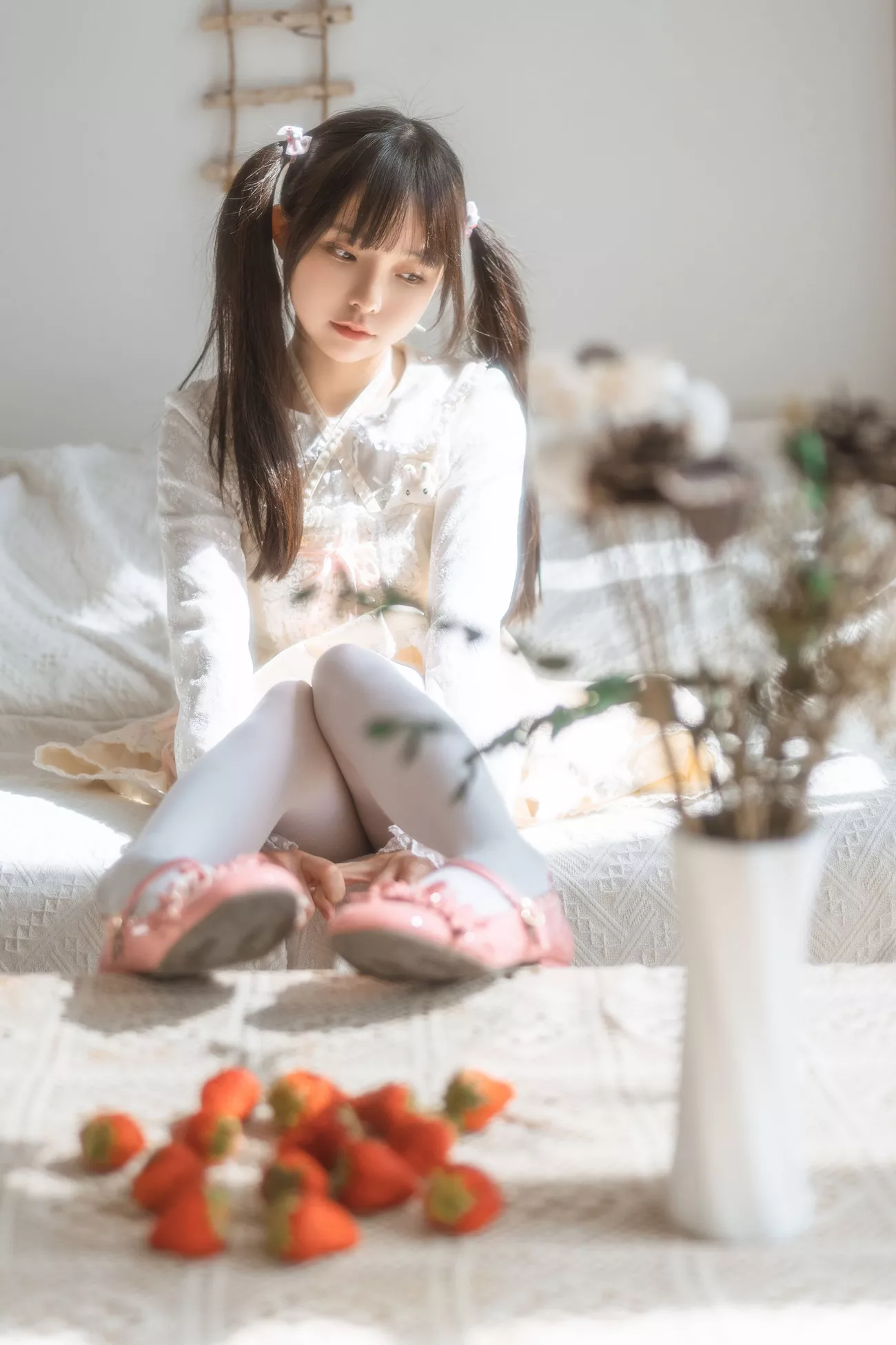 六味帝皇酱 《 优质艺术图图集 LOX洛丽塔》 小艺