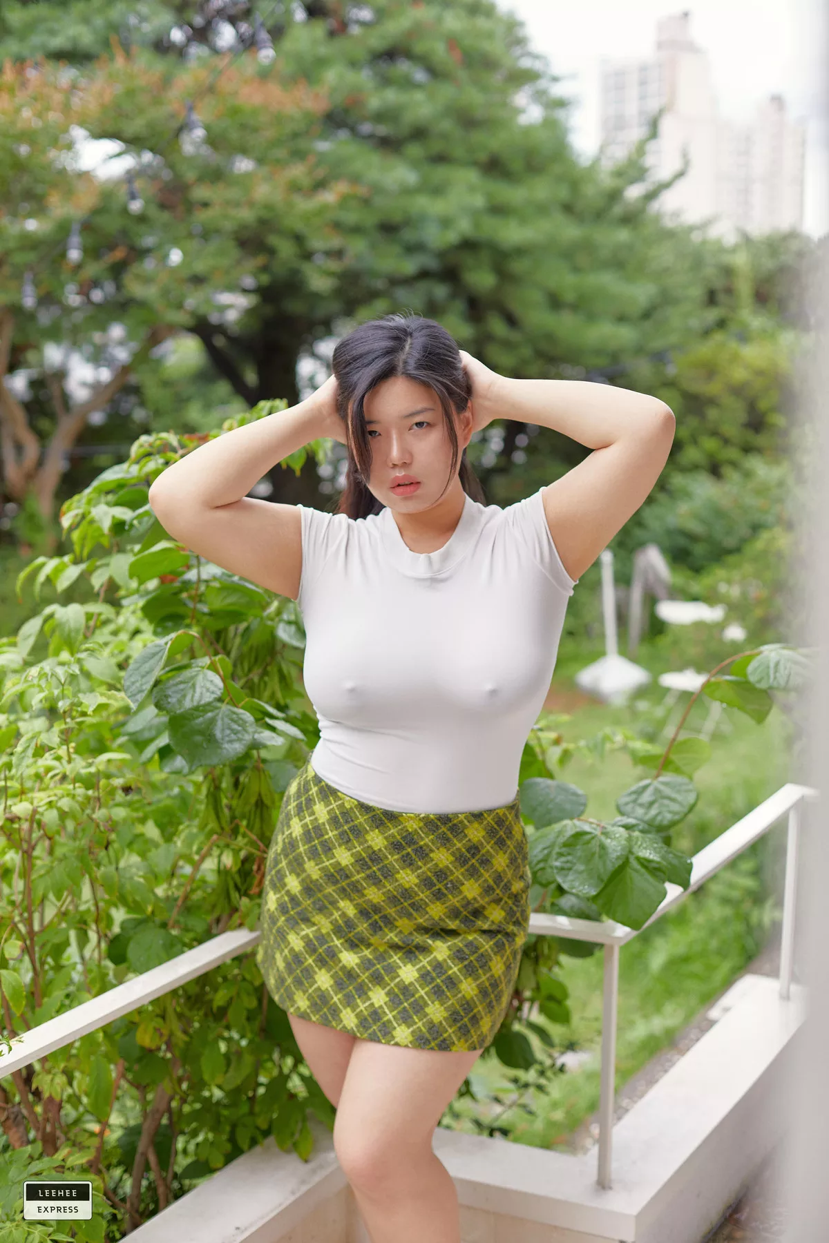 高丽尤物写真 029(41P) LEBE 优质高丽靓模写真图集】 利熙快运 【LEEHEE EXPRESS  H.I