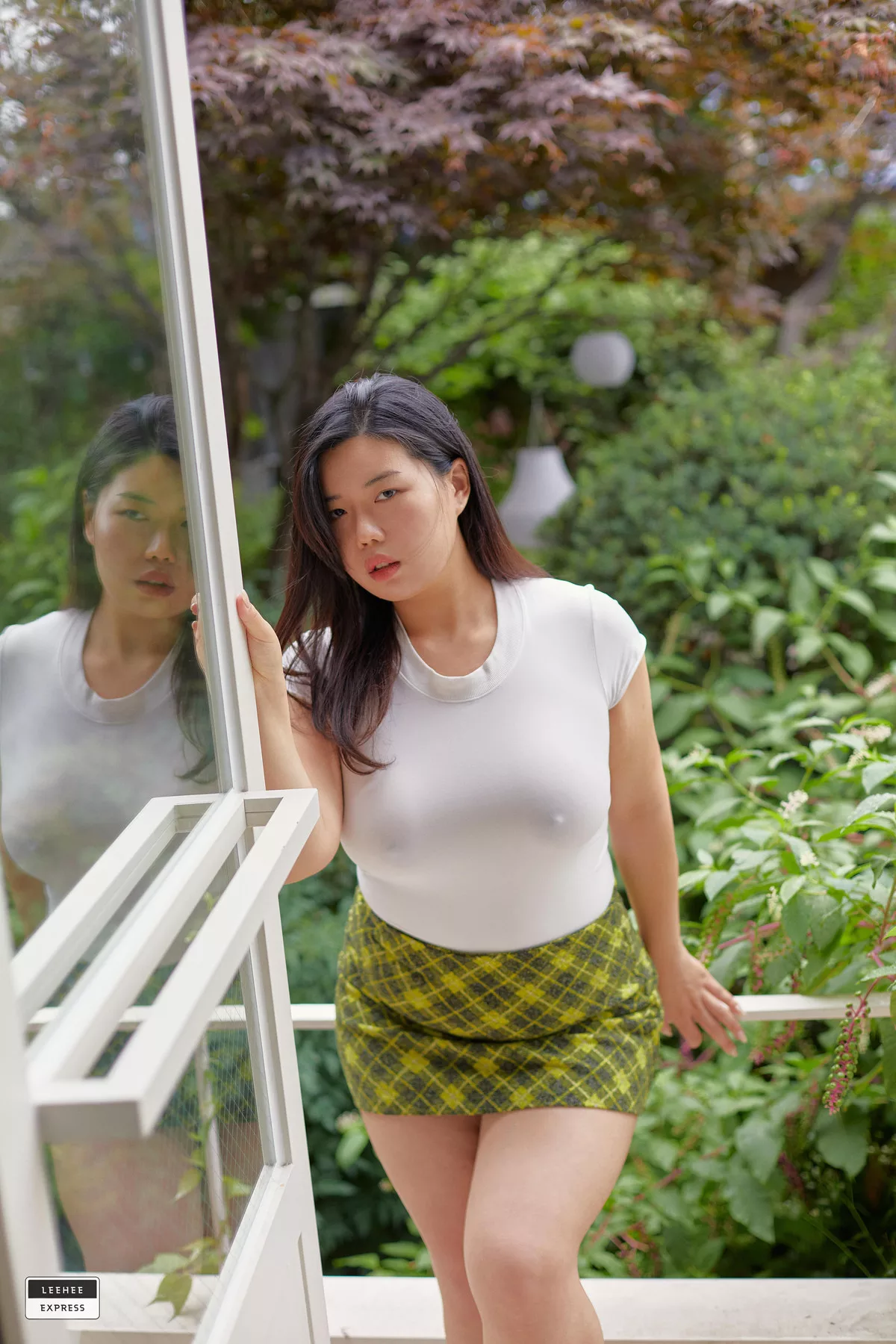 高丽尤物写真 029(41P) LEBE 优质高丽靓模写真图集】 利熙快运 【LEEHEE EXPRESS  H.I
