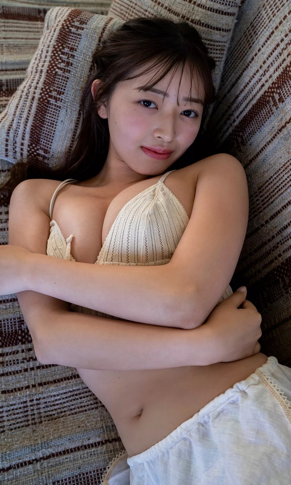 Kuroe �\江こはる写真集 「るんるん、こはるん。」 全集修正 Koharu