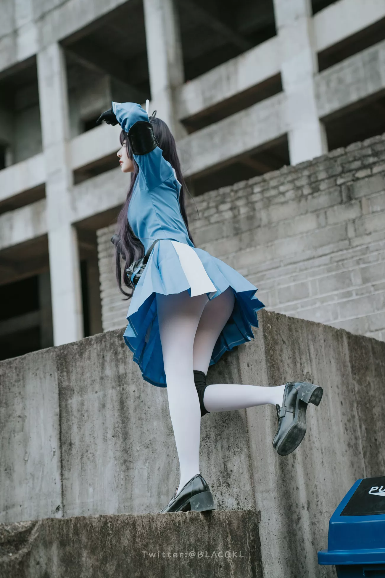 白莉爱吃巧克力 高清影像套图 《霞�g美游》