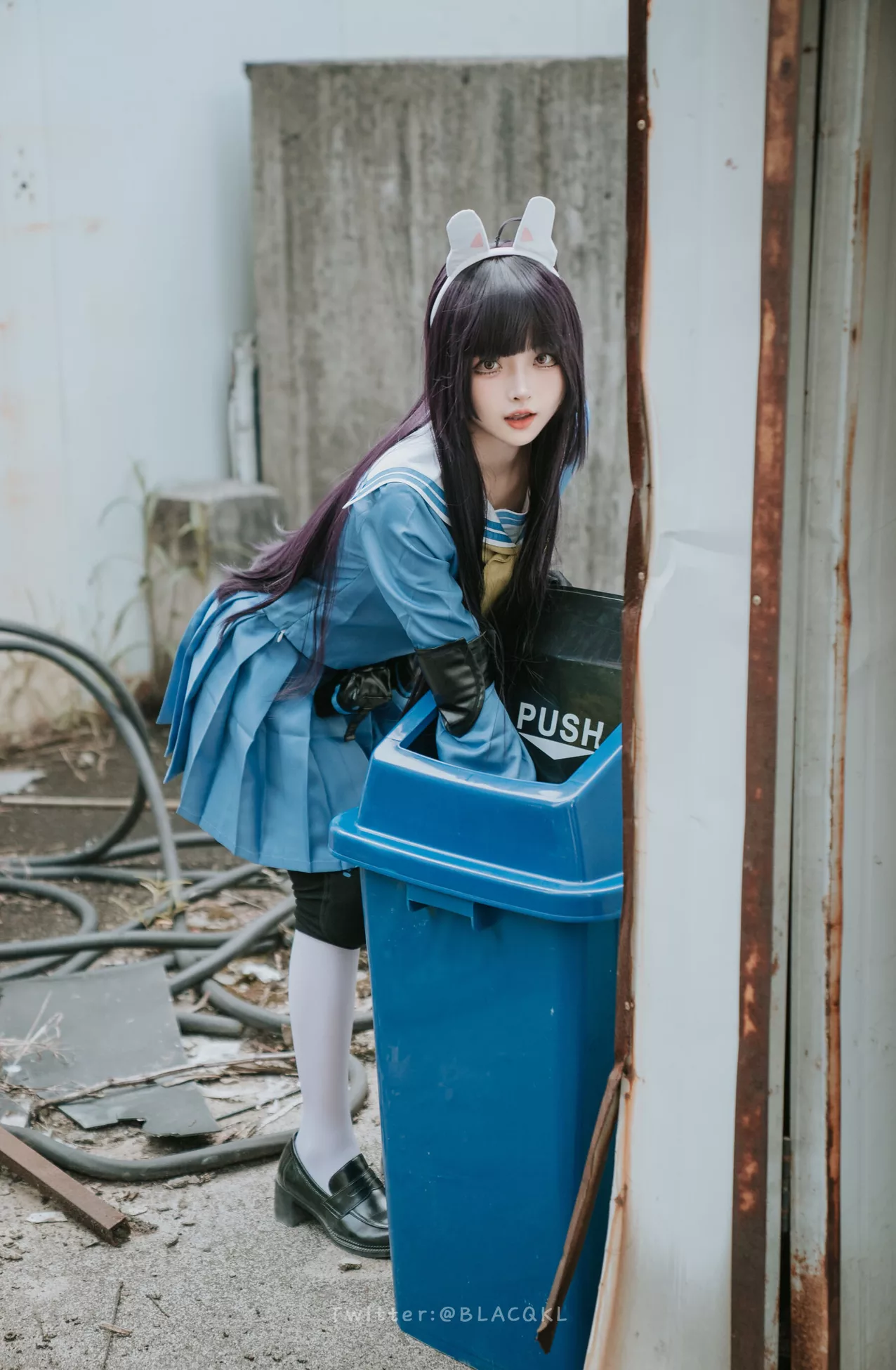 白莉爱吃巧克力 高清影像套图 《霞�g美游》