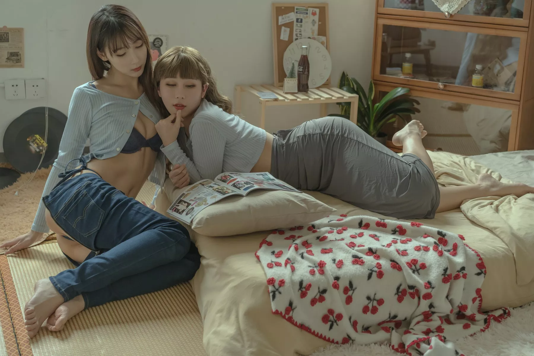 奶桃 妩媚私摄 云溪溪 百合 美女Cosplay 日系